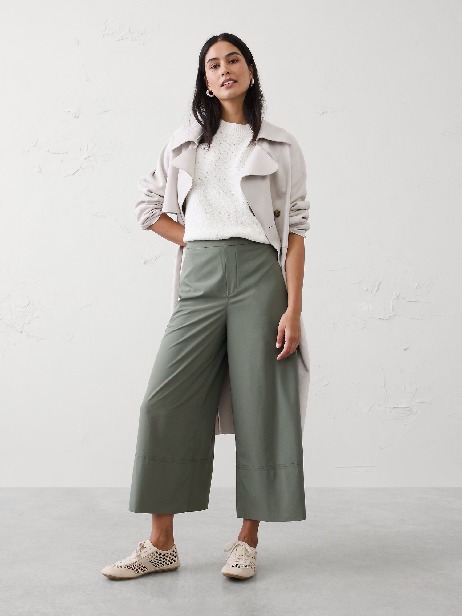 PANTALON COURT À TAILLE HAUTE EXTENSIBLE AIRSTRETCH