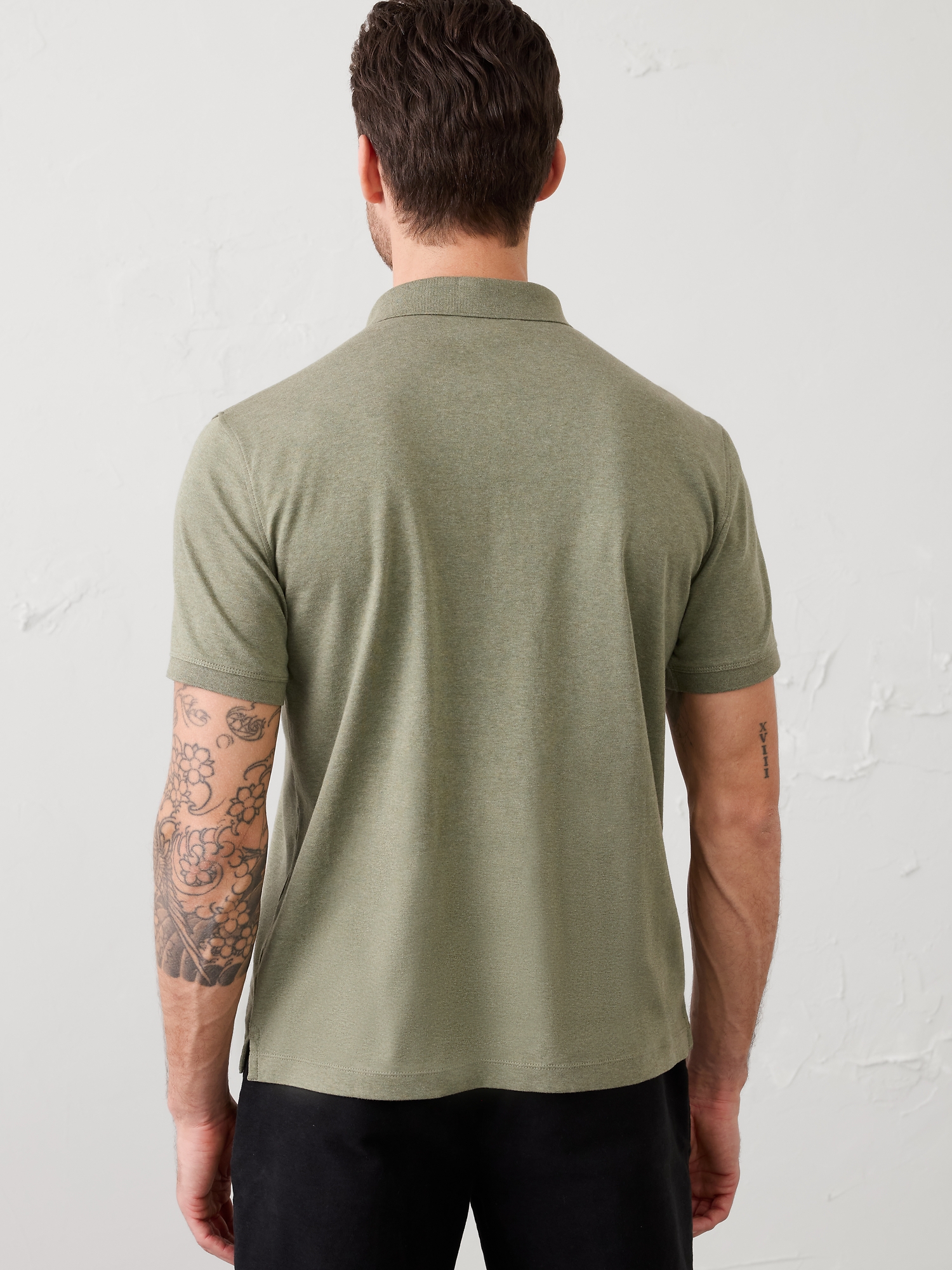 L'image numéro 2 présente Polo luxueux ultra-doux