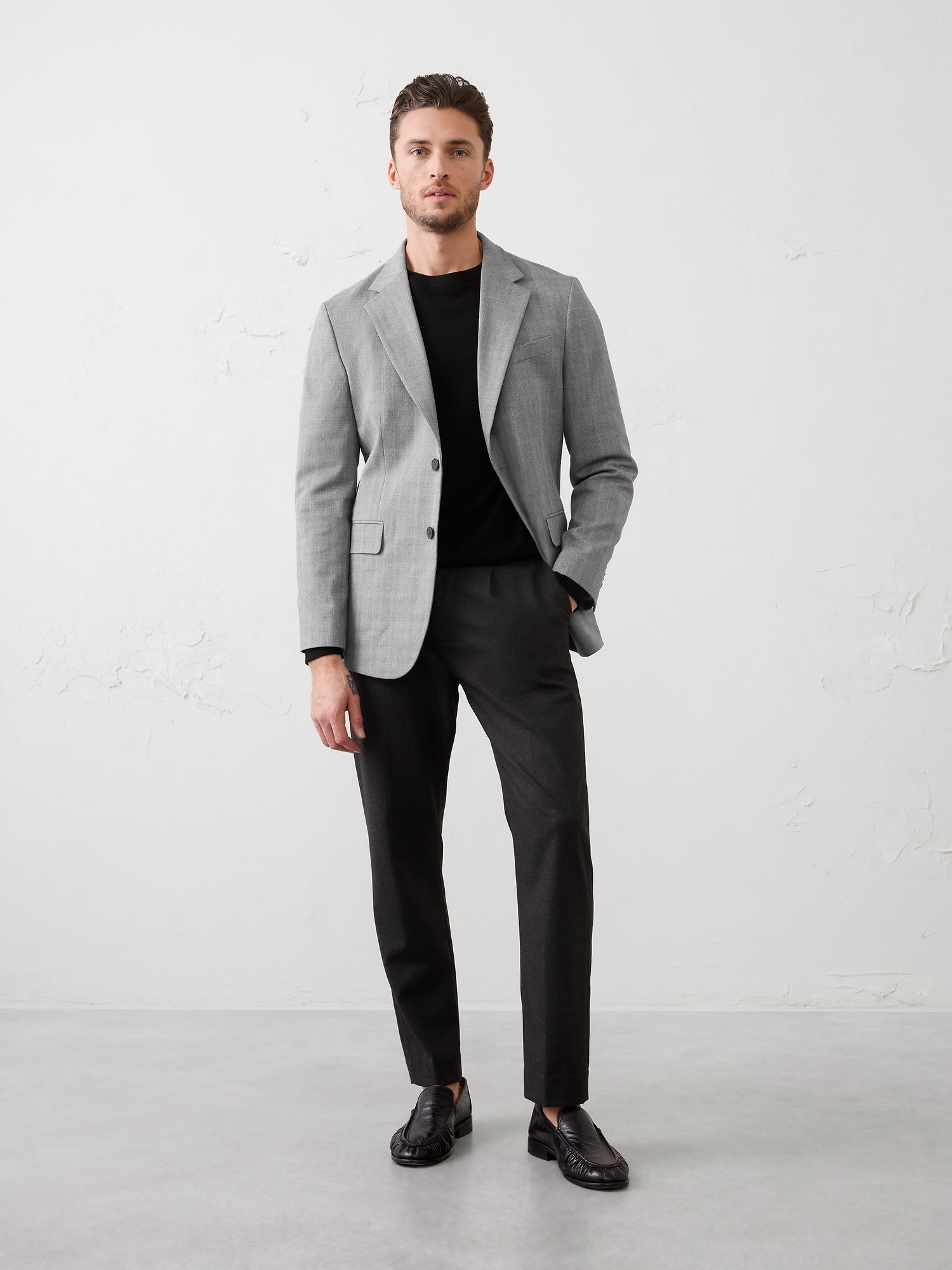 Tailored-Fit Plaid Jacket