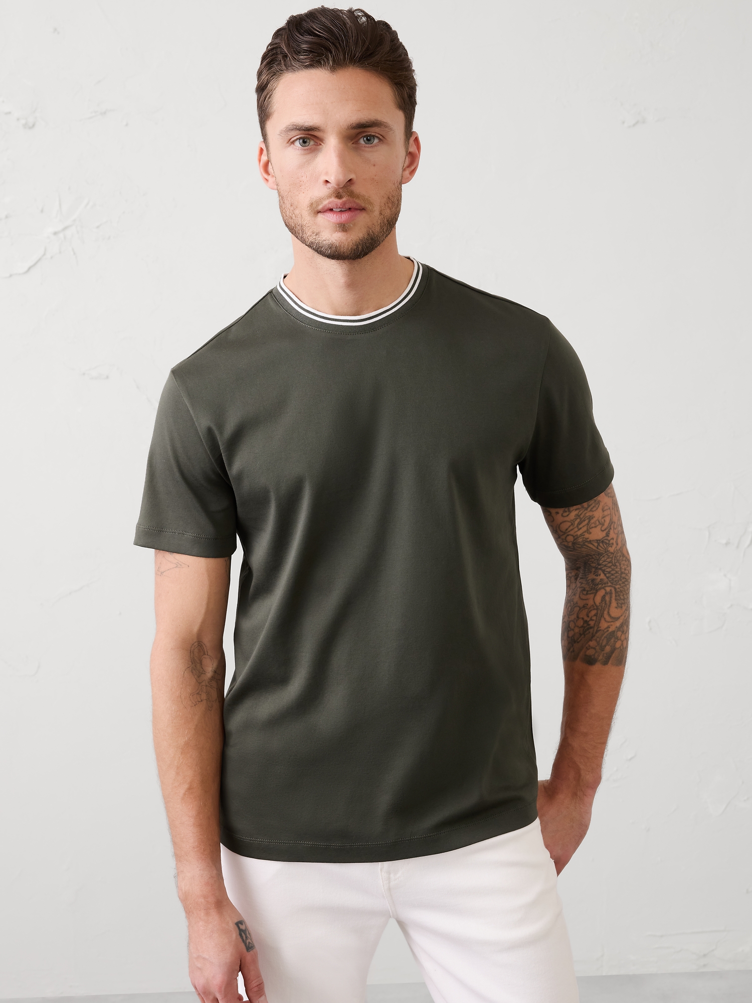 T-SHIRT RAS DU COU COUPE ÉTROITE LUXE ULTRA-DOUX