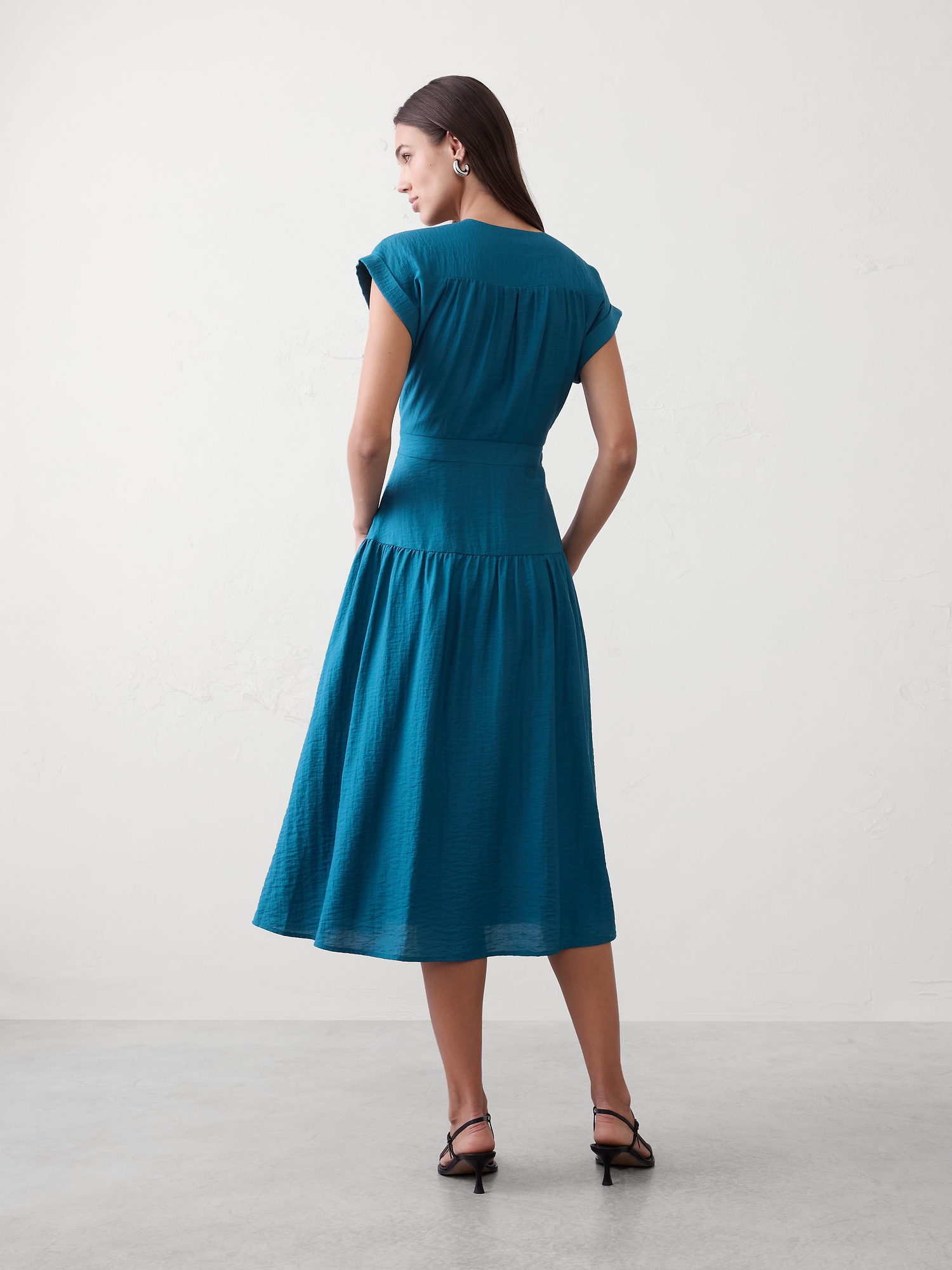 Image number 2 showing, Gathered Tiered Midi Dress