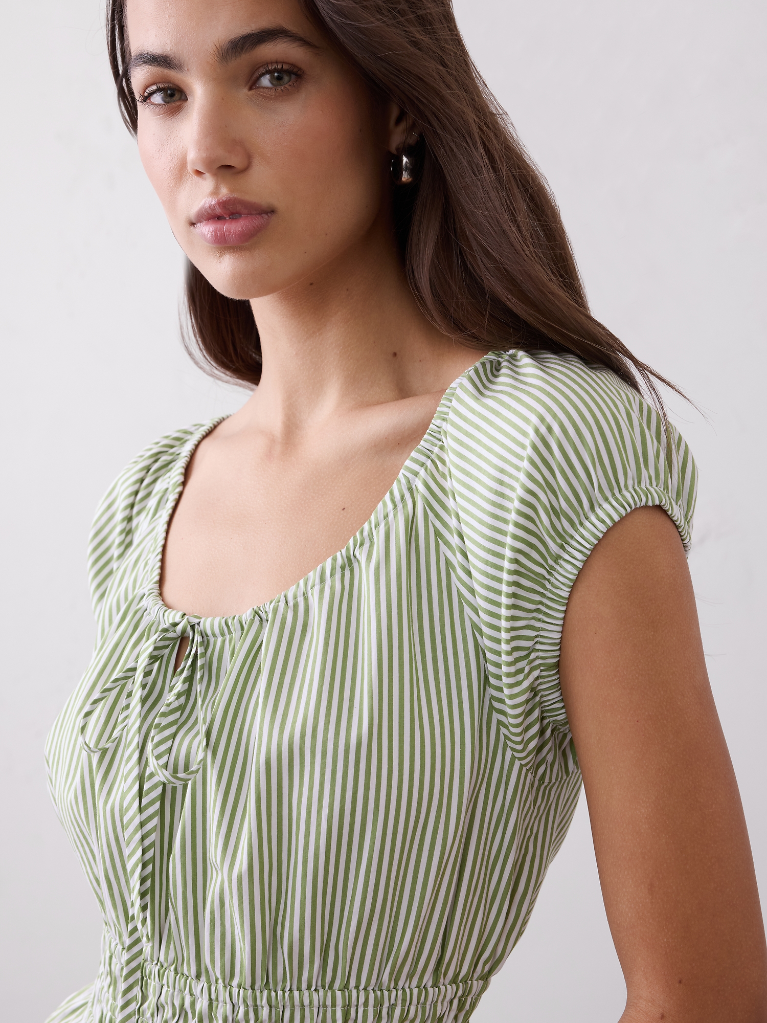 Image number 3 showing, Elastic Scoop-Neck Top