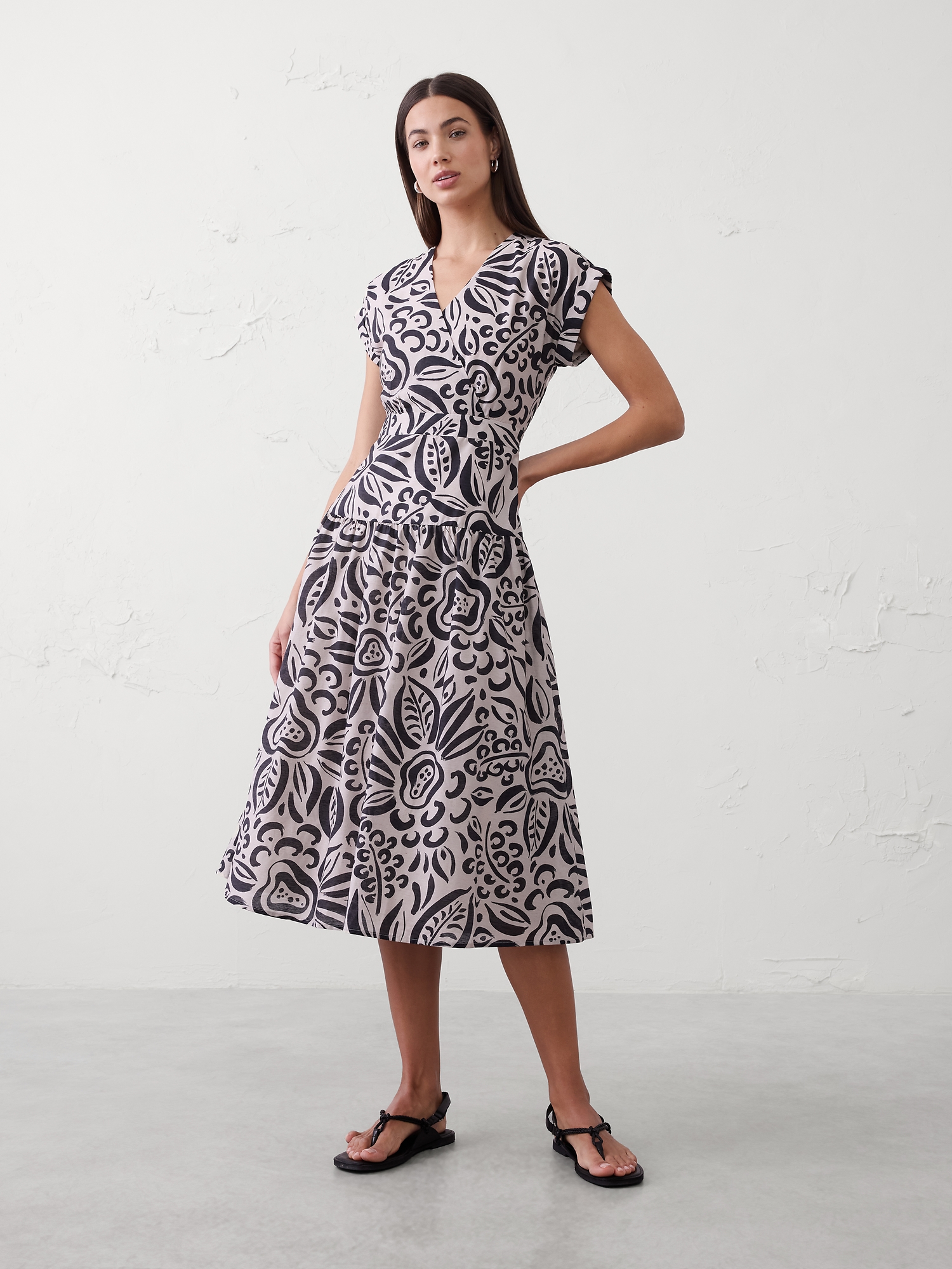 Gathered Tiered Midi Dress