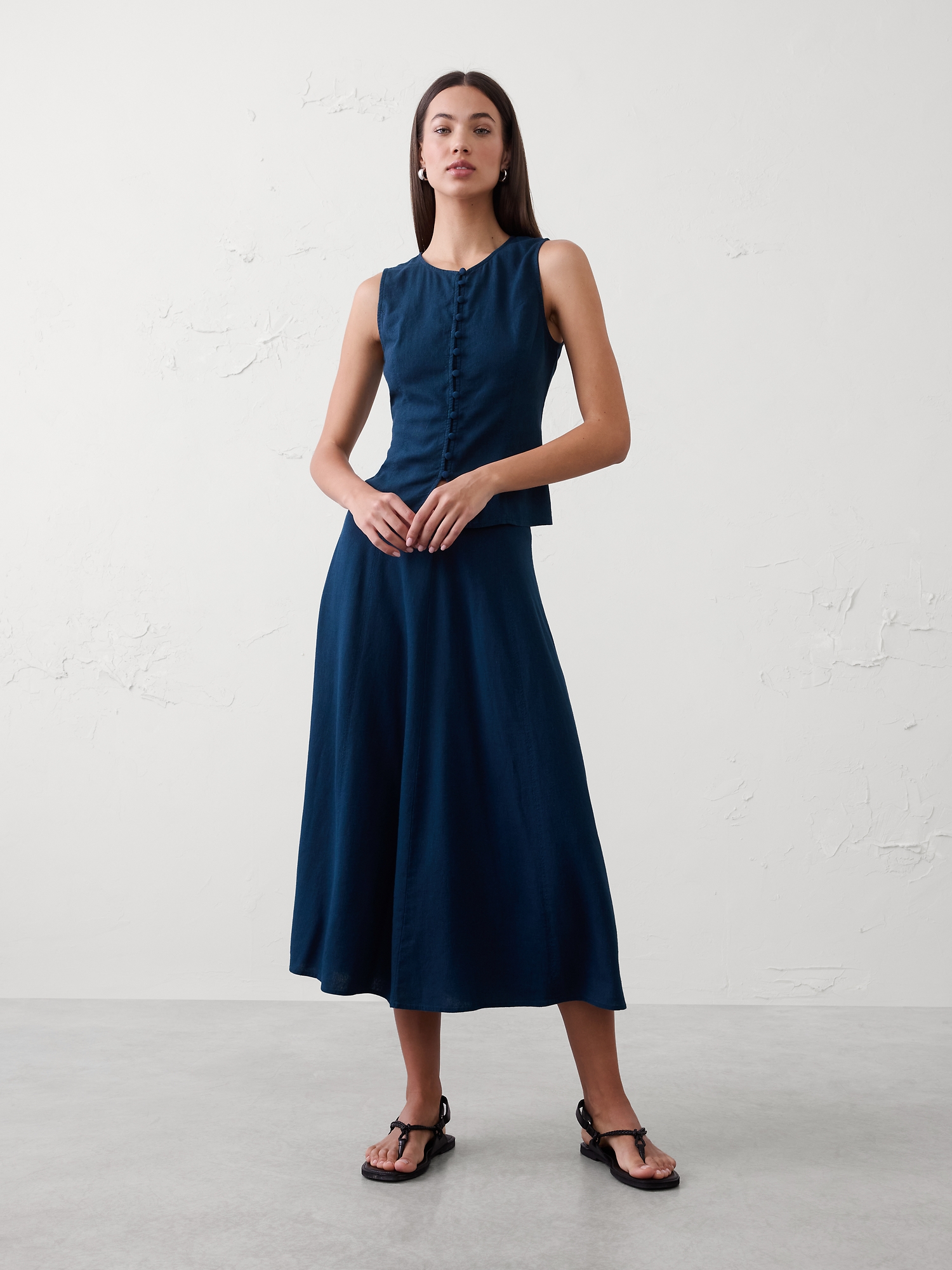 GILET NOUÉ AU DOS EN MÉLANGE DE LIN