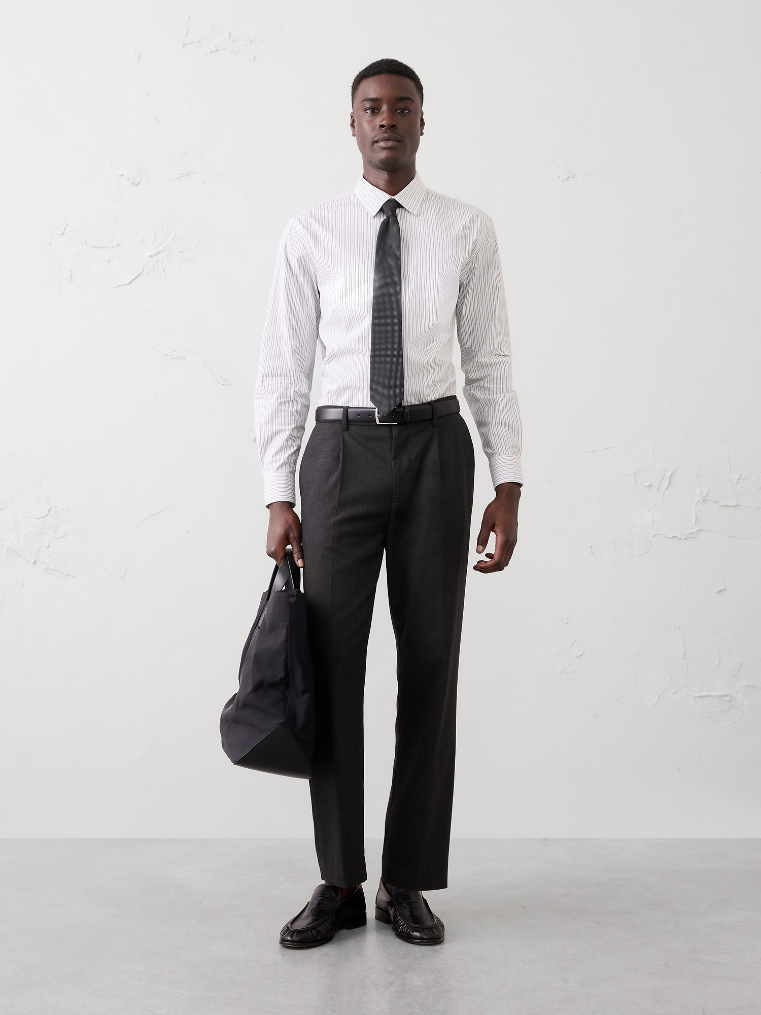 CHEMISE HABILLÉE À COUPE ATHLÉTIQUE