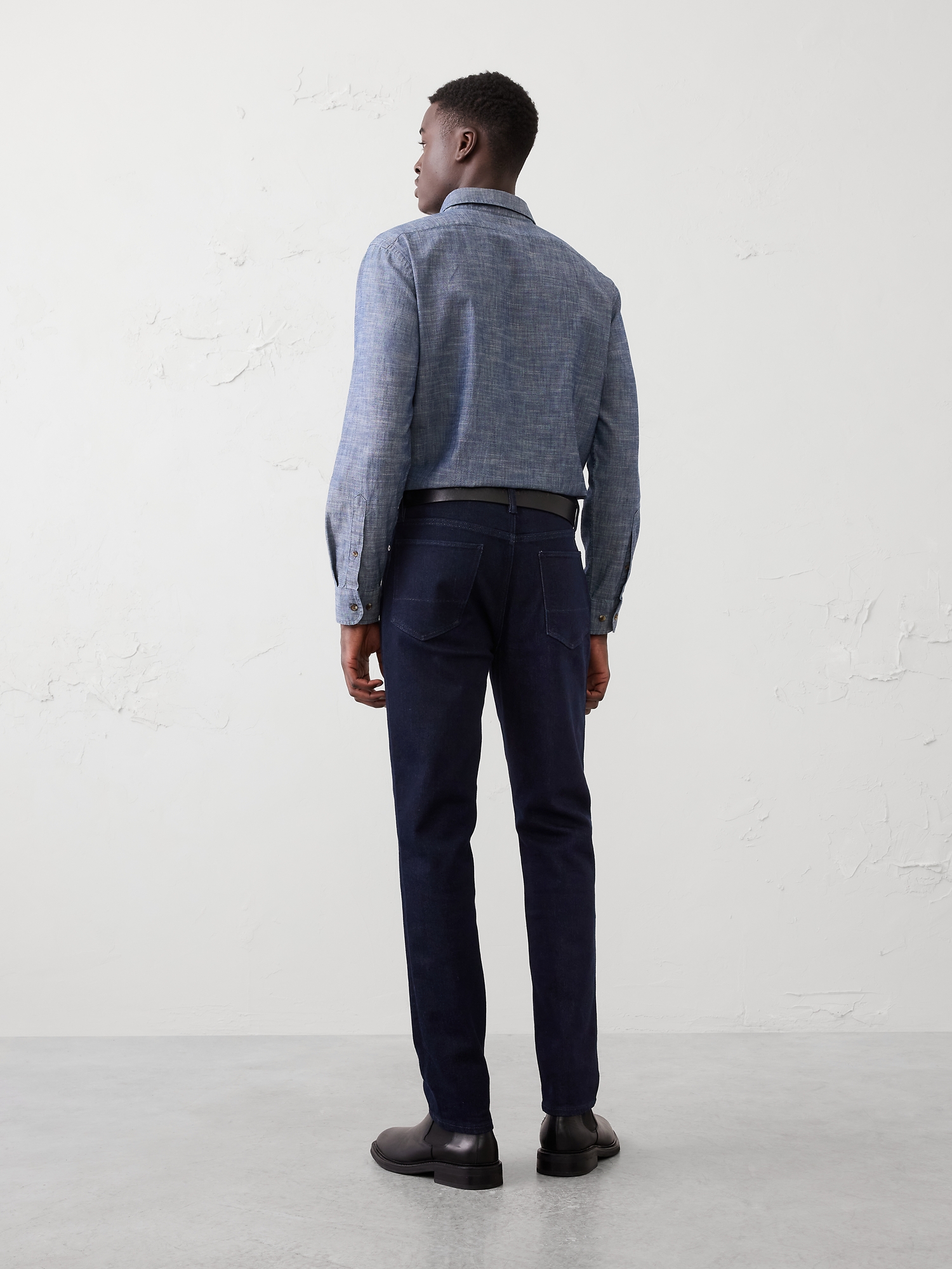 Image number 2 showing, Slim Travel Jean