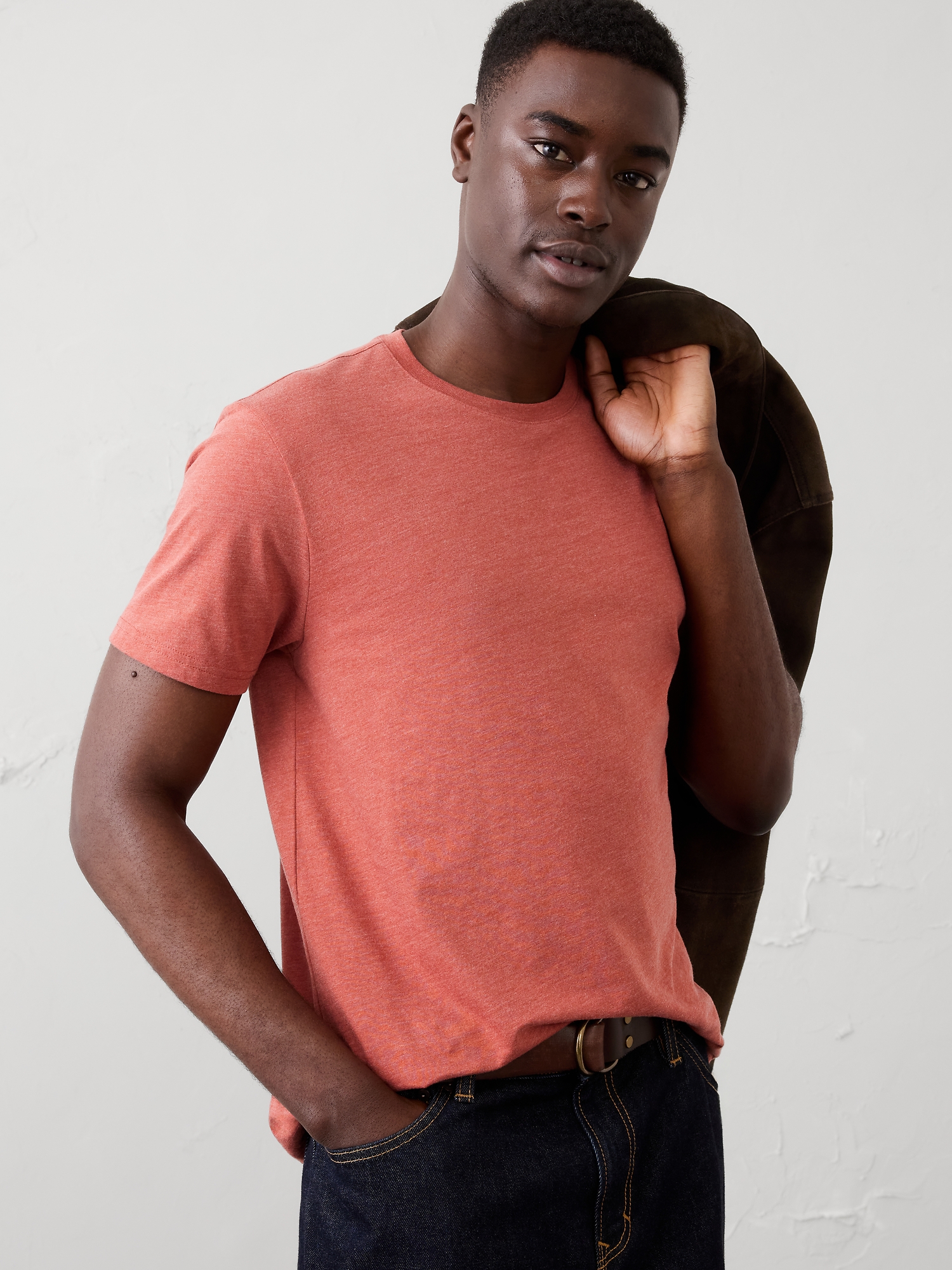 T-SHIRT DE QUALITÉ SUPÉRIEURE