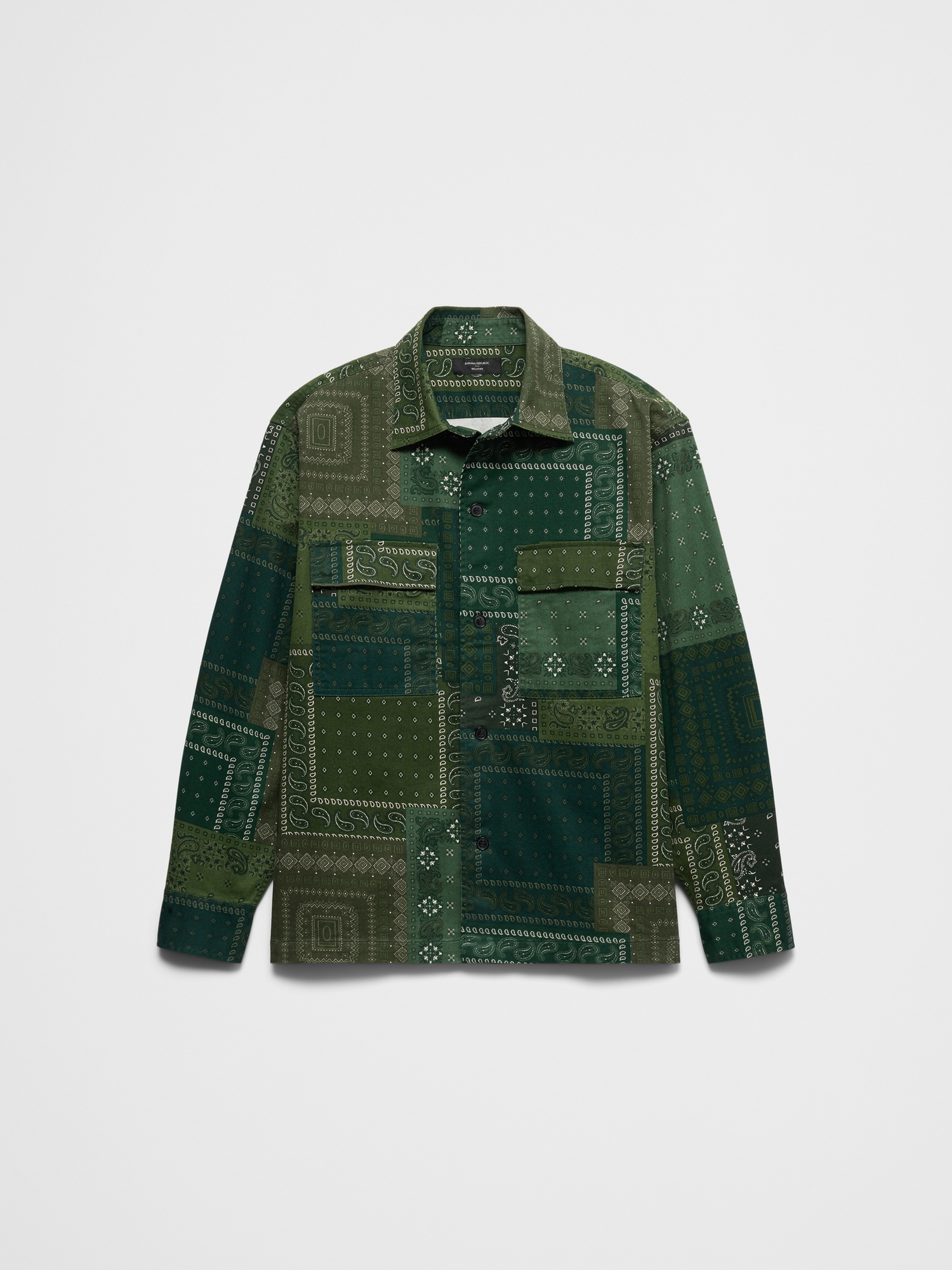 L'image numéro 4 présente Surchemise de style militaire décontractée