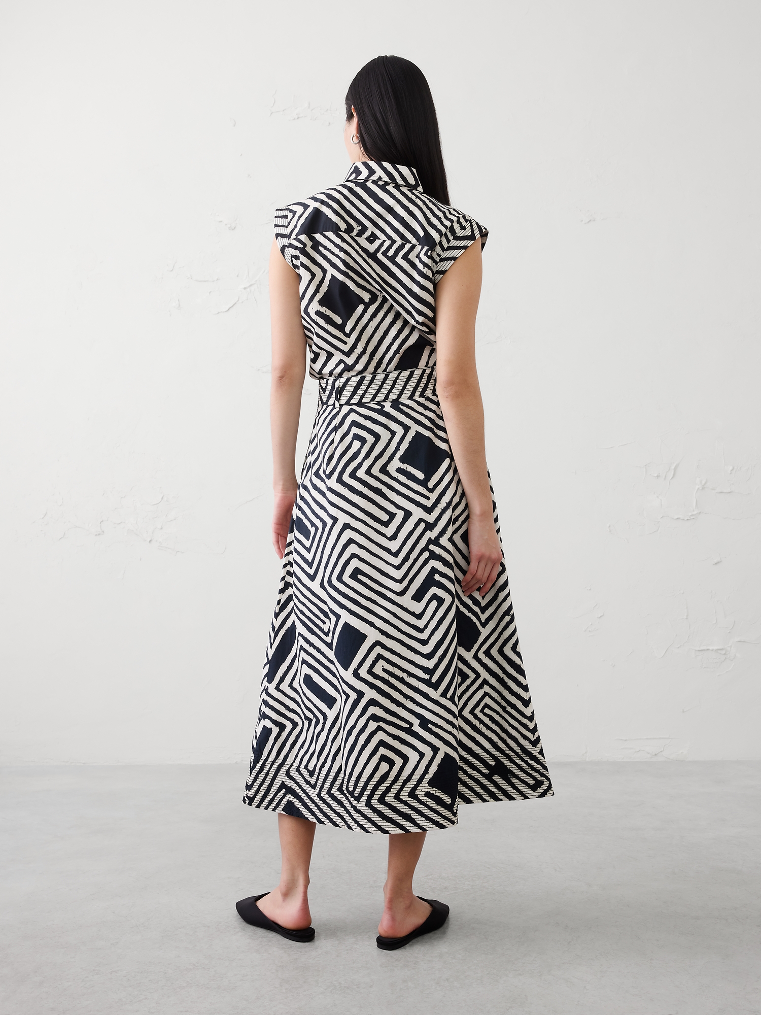 Image number 2 showing, Trapunto Circle-Cut Midi Skirt