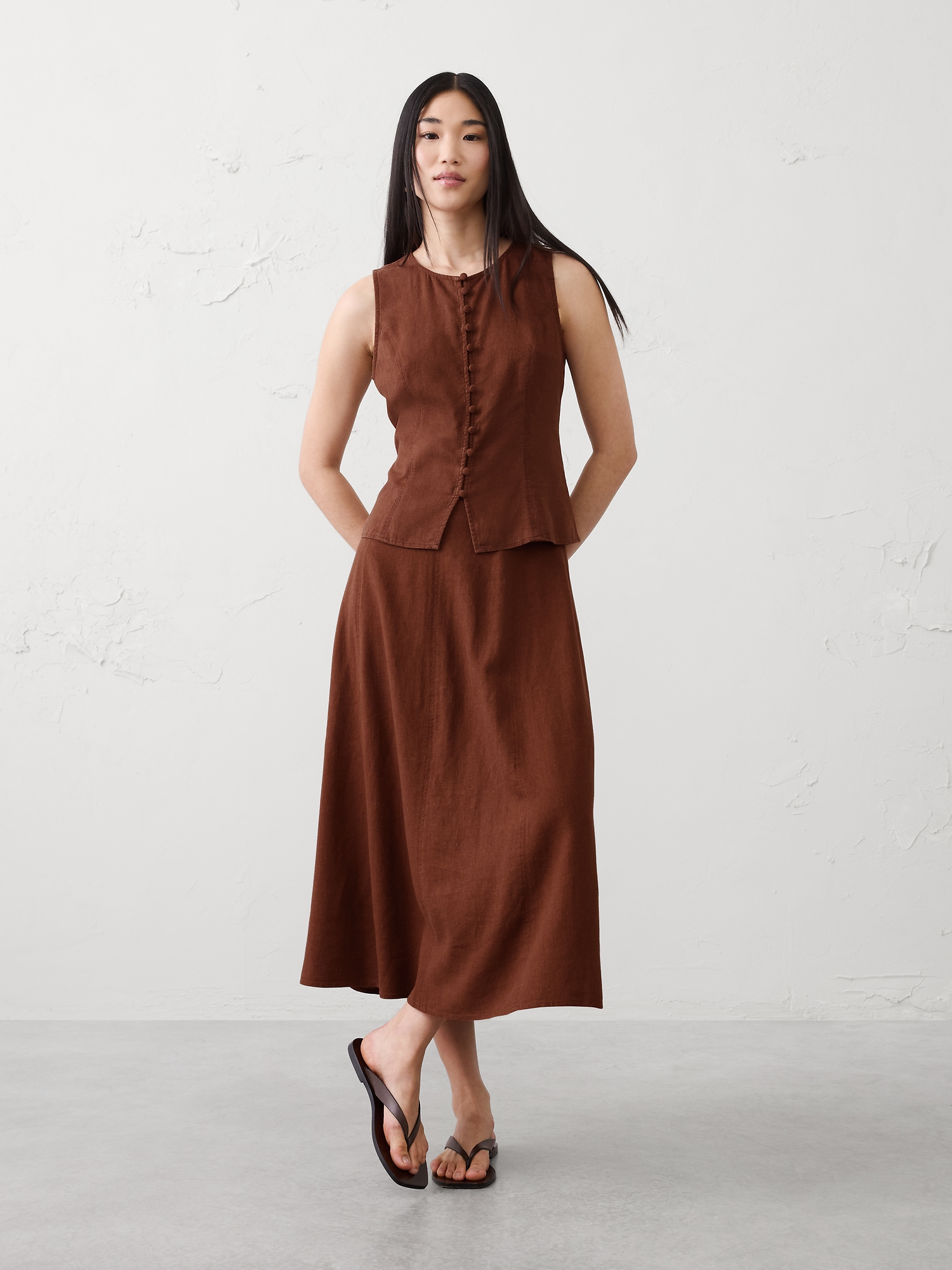 GILET NOUÉ AU DOS EN MÉLANGE DE LIN