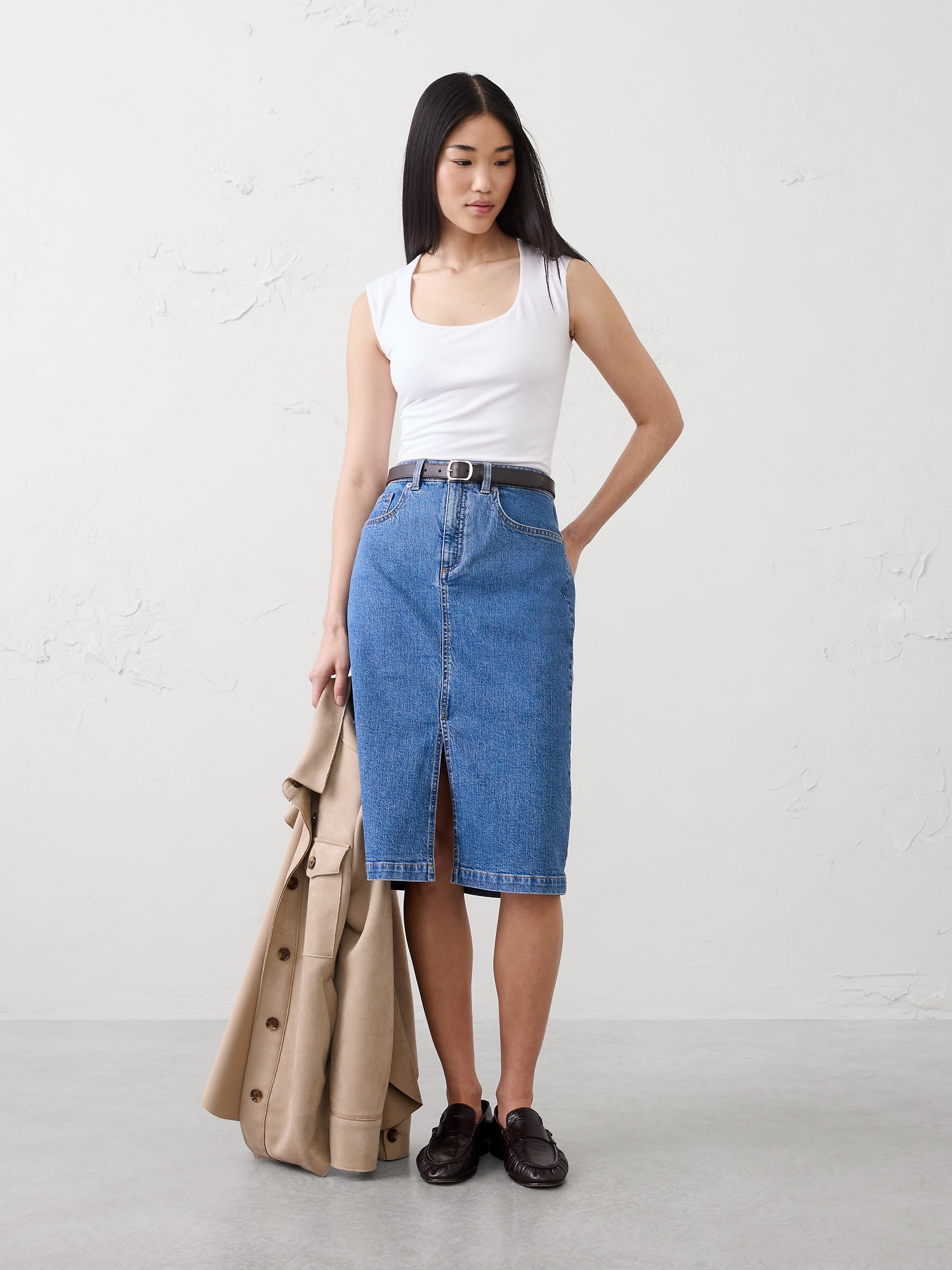 HAUT EXTENSIBLE DOUX À ENCOLURE DÉGAGÉE