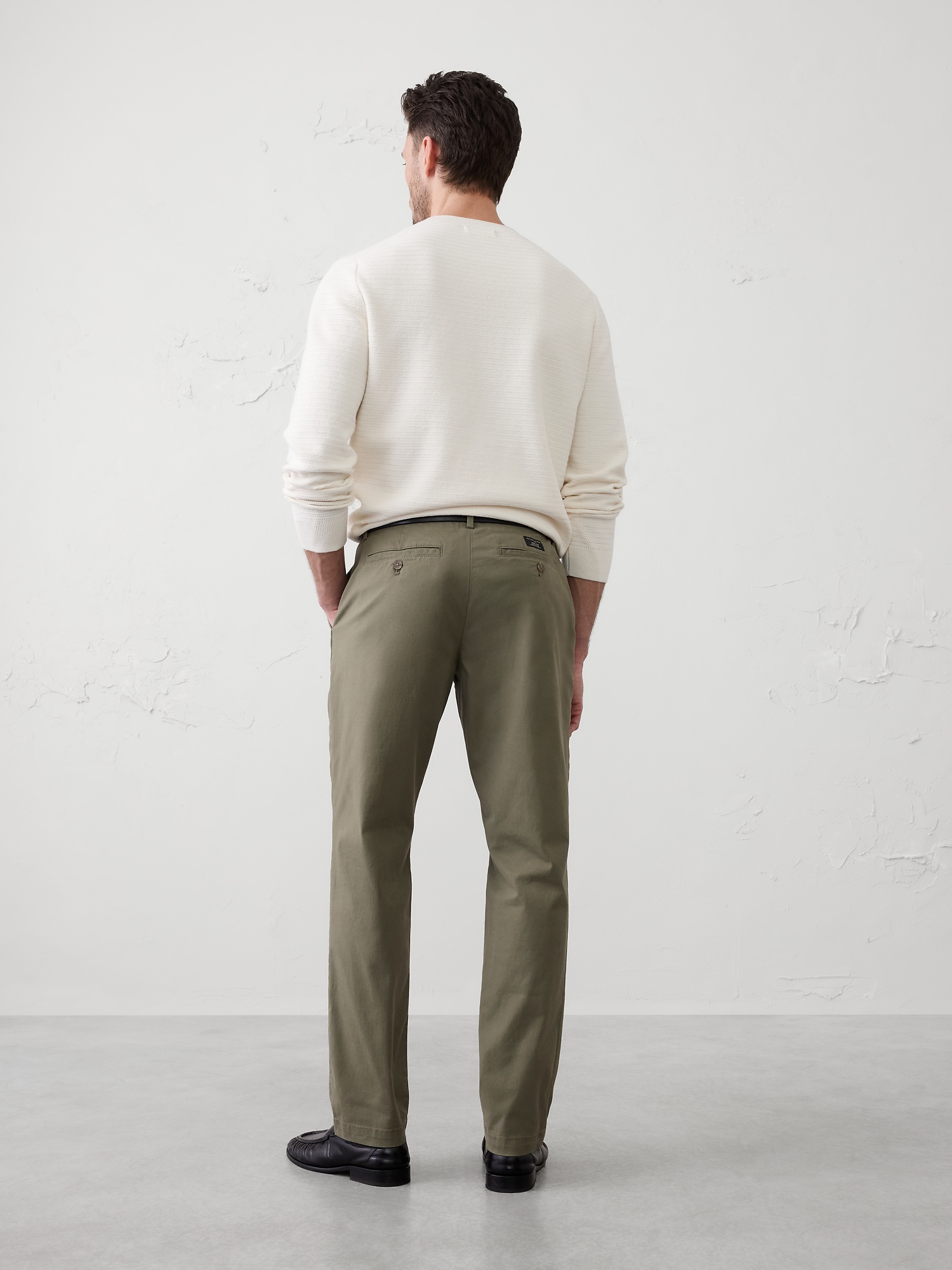 L'image numéro 2 présente Chino rodé athlétique