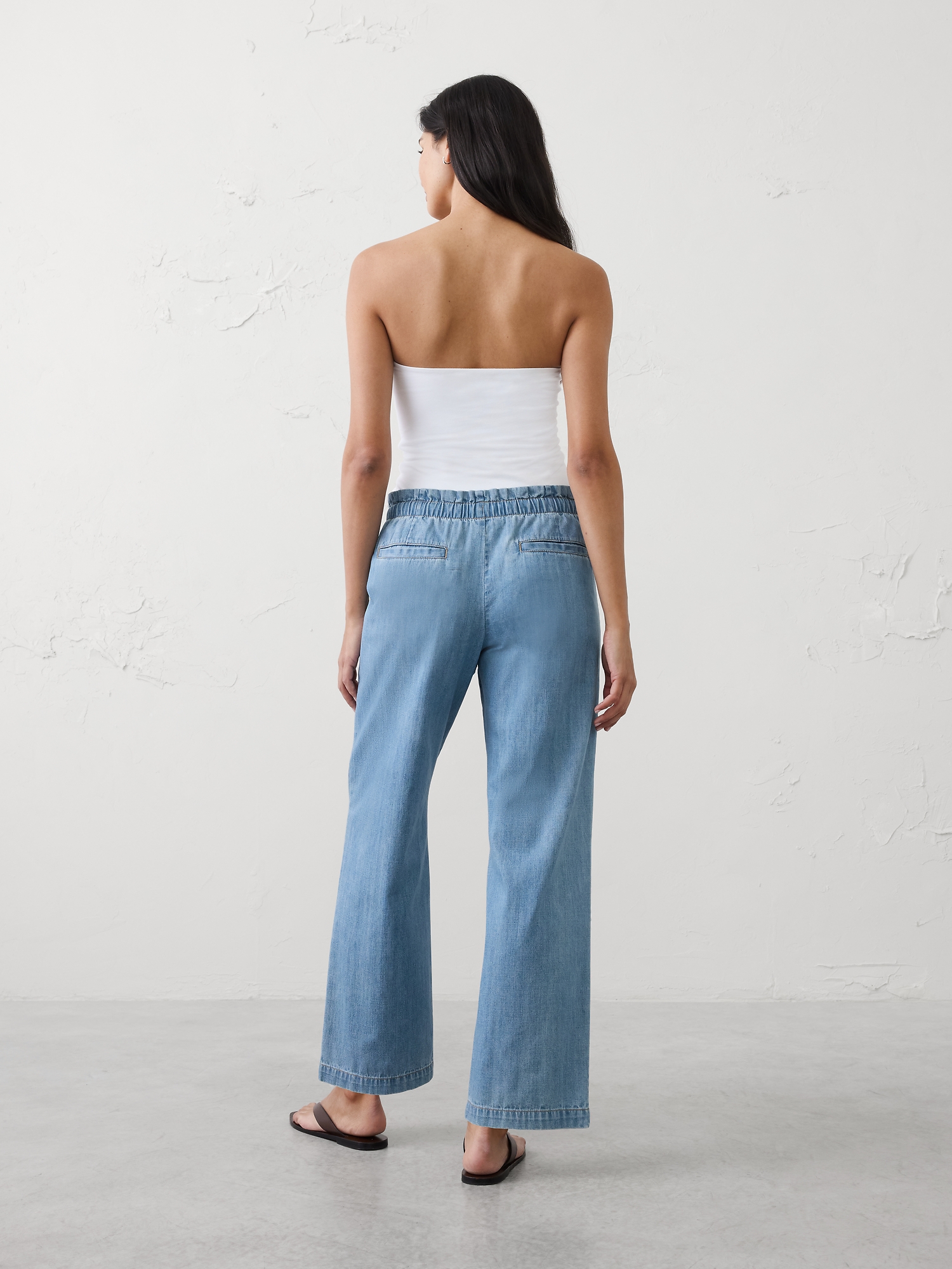 Image number 2 showing, Mid-Rise Relaxed Straight-Leg Summerweight Pull-On Jean