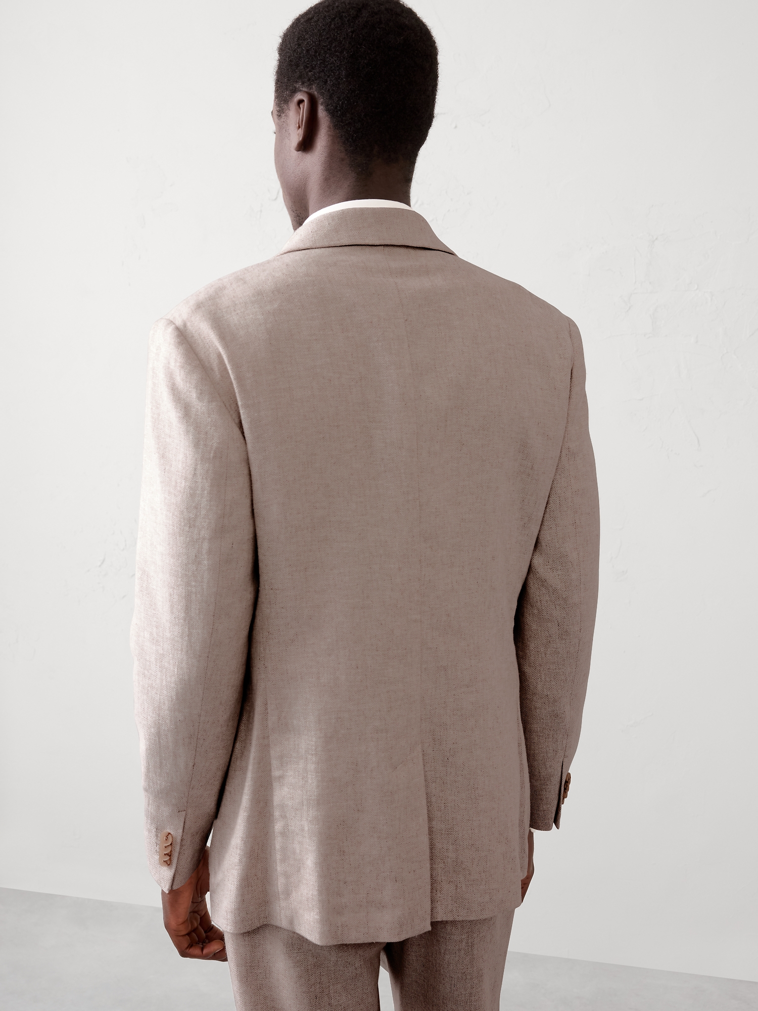 Image number 2 showing, Tailored-Fit Linen-Blend Suit Jacket