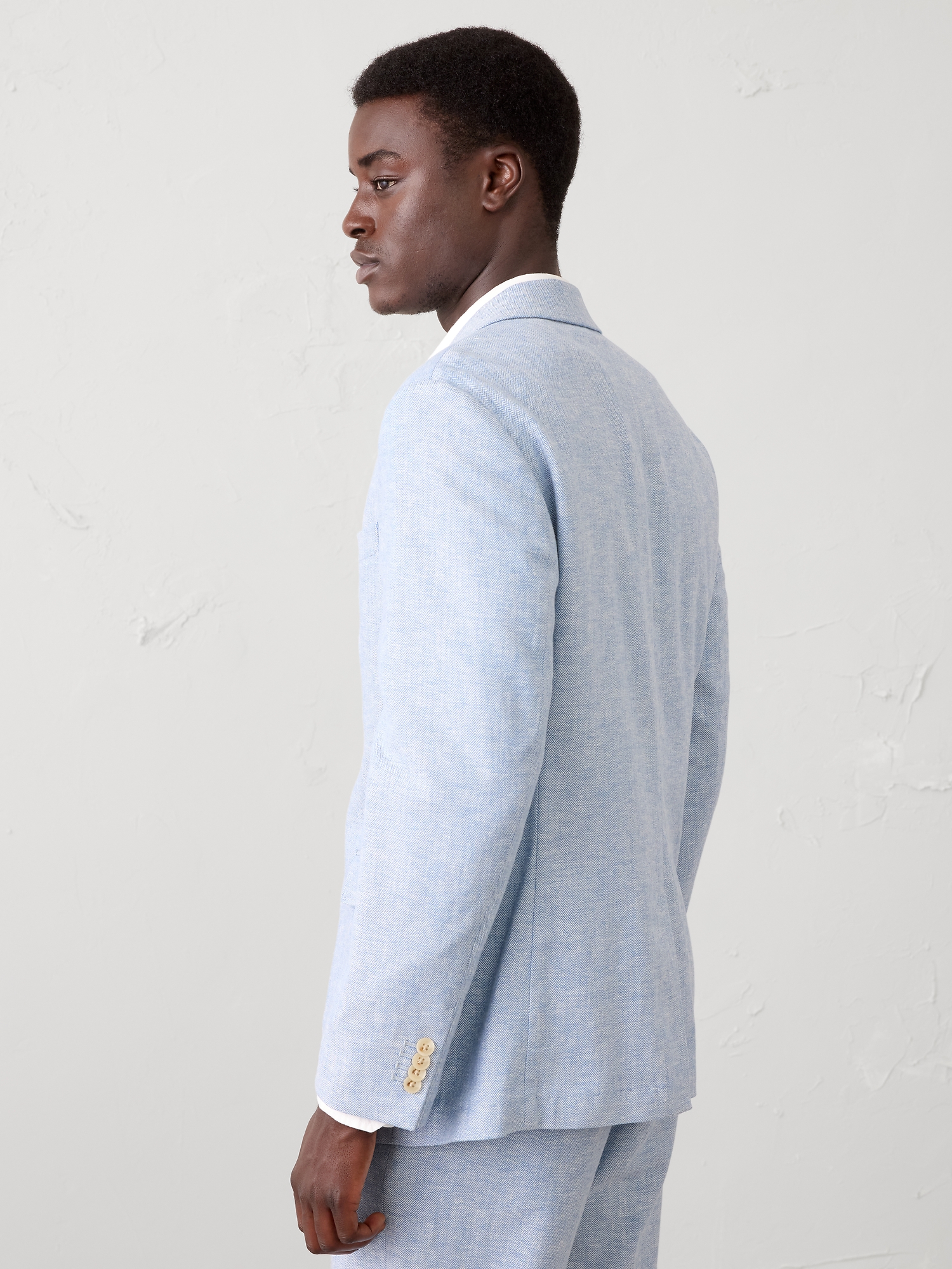 Image number 2 showing, Tailored-Fit Linen-Blend Herringbone Suit Jacket