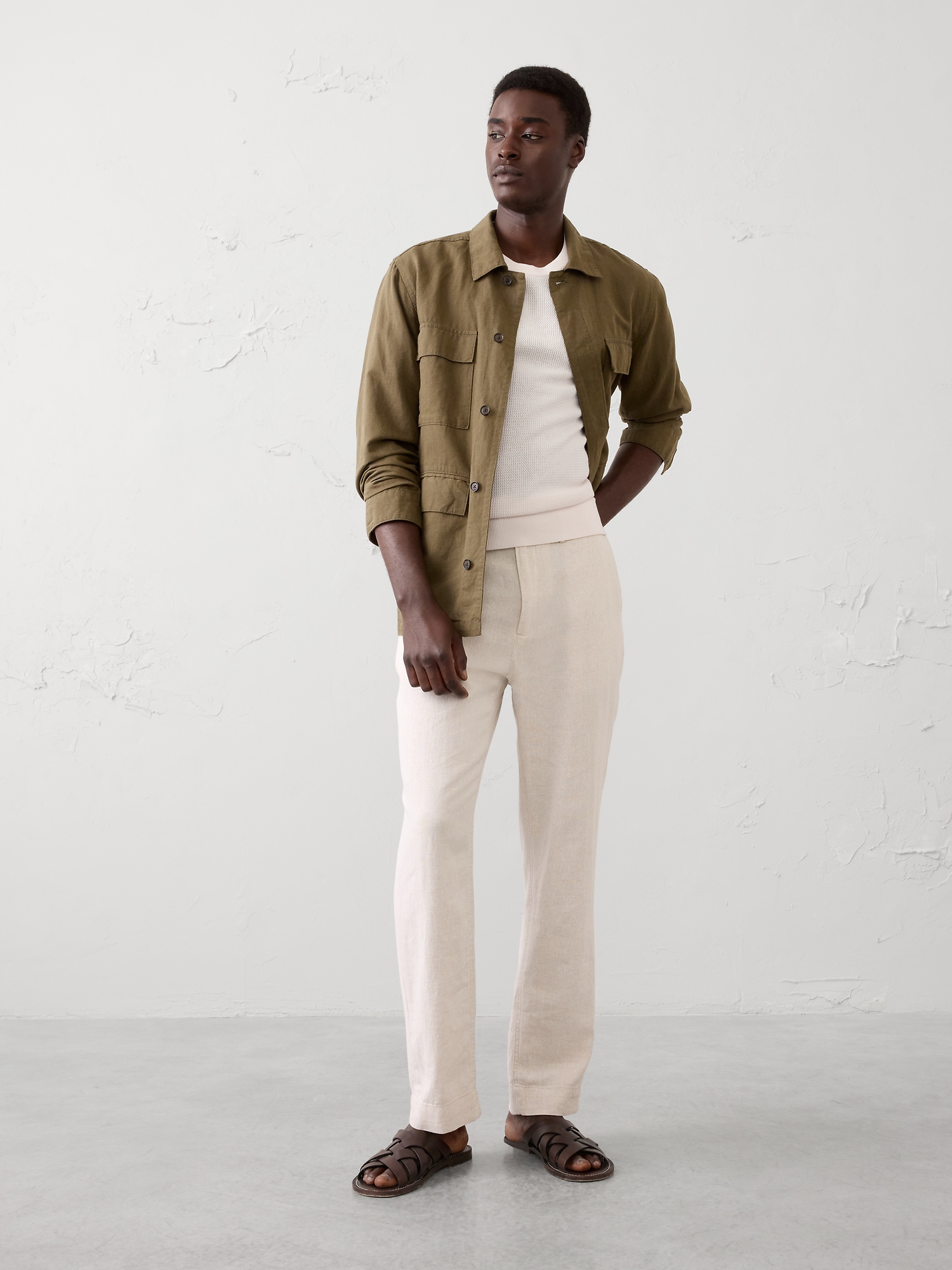 L'image numéro 3 présente T-shirt étroit en tricot côtelé texturé