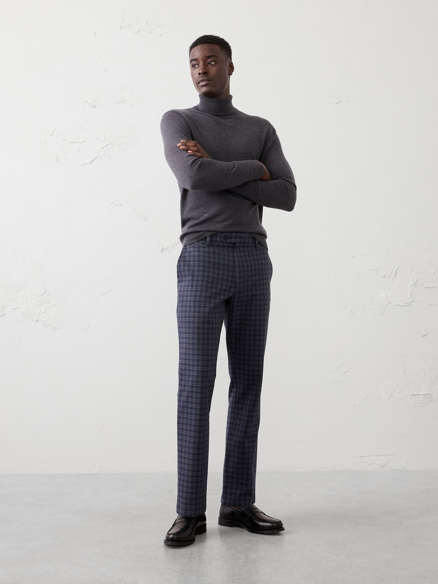 Slim-Fit Tapered Pant