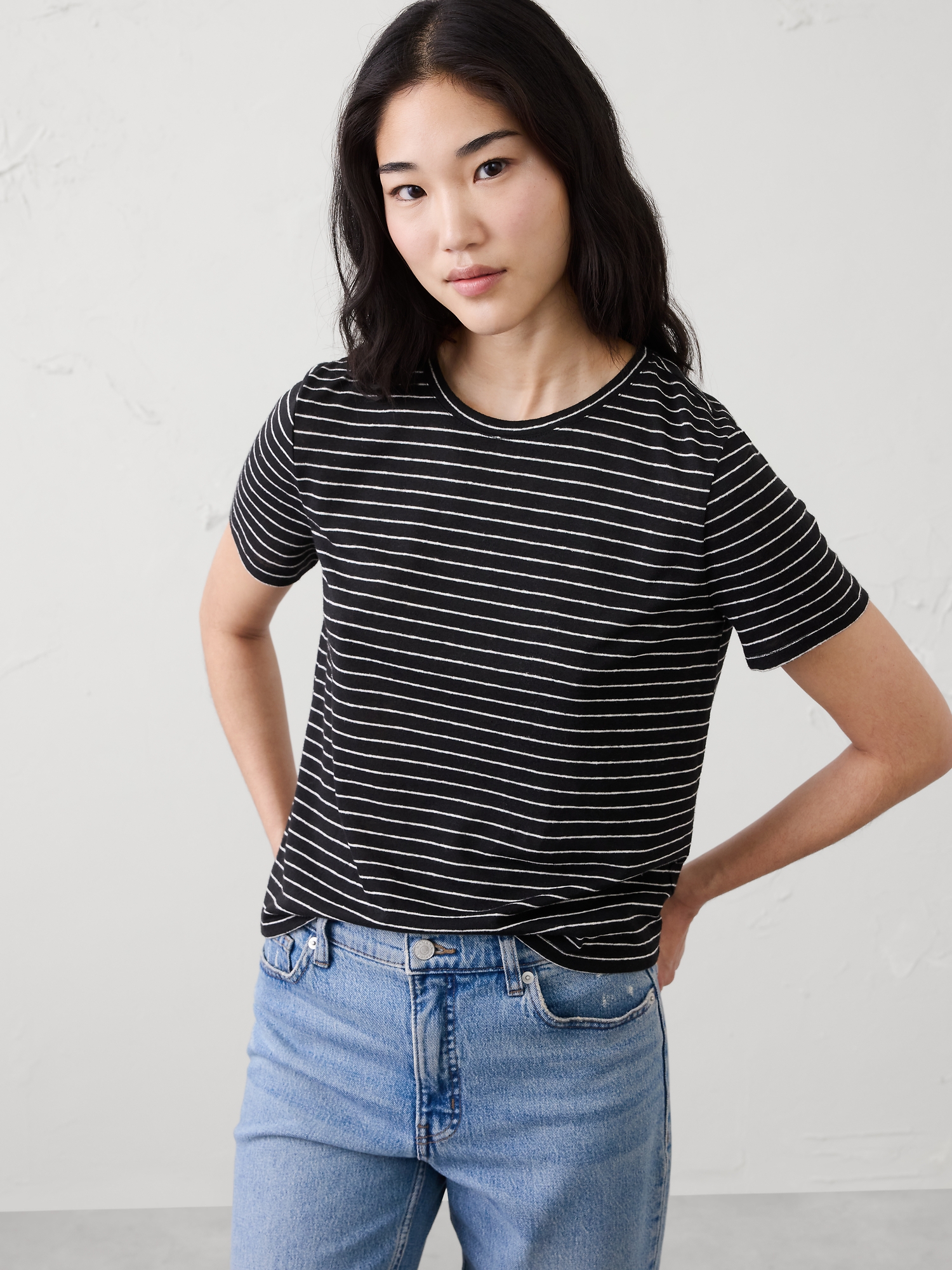 L'image numéro 1 présente T-shirt en mélange de lin