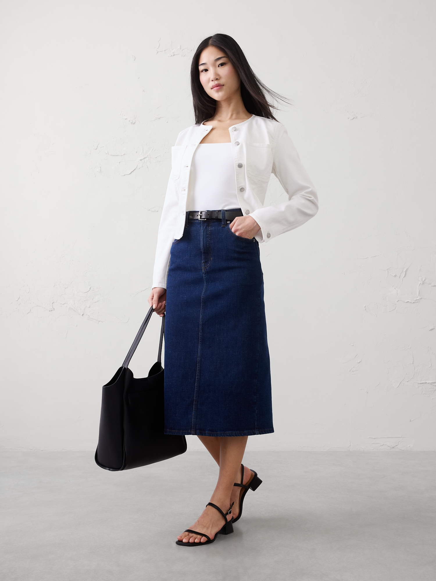 L'image numéro 3 présente Haut à encolure carrée extensible et doux