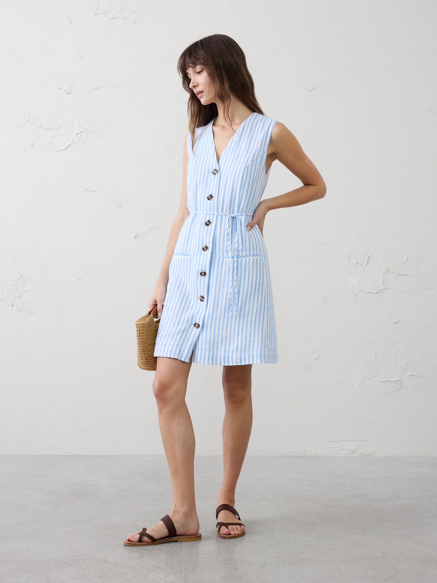 Image number 1 showing, Linen-Blend Button-Front Above-Knee Dress