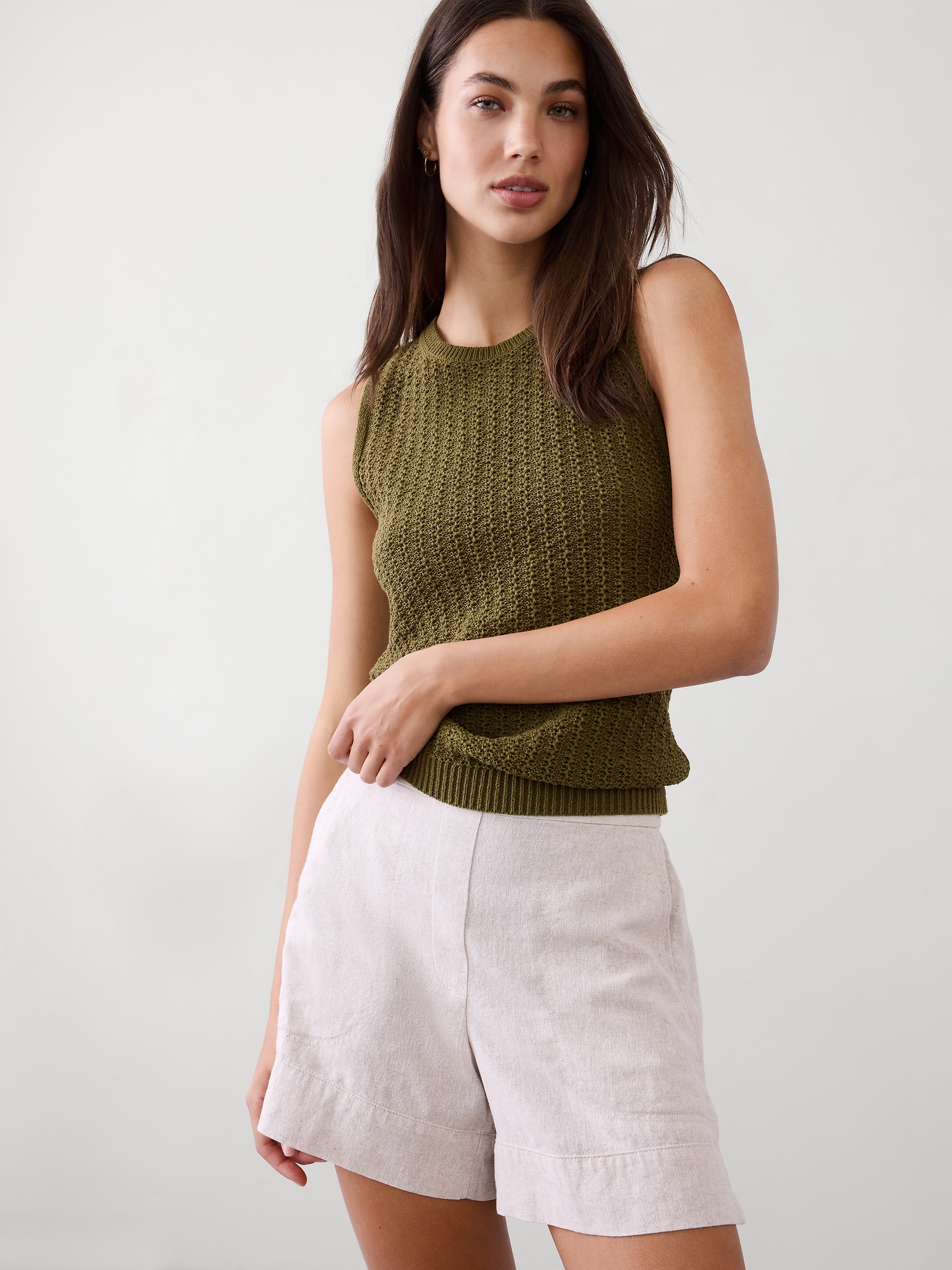 Image number 3 showing, High-Rise Linen-Blend Pull-On Short