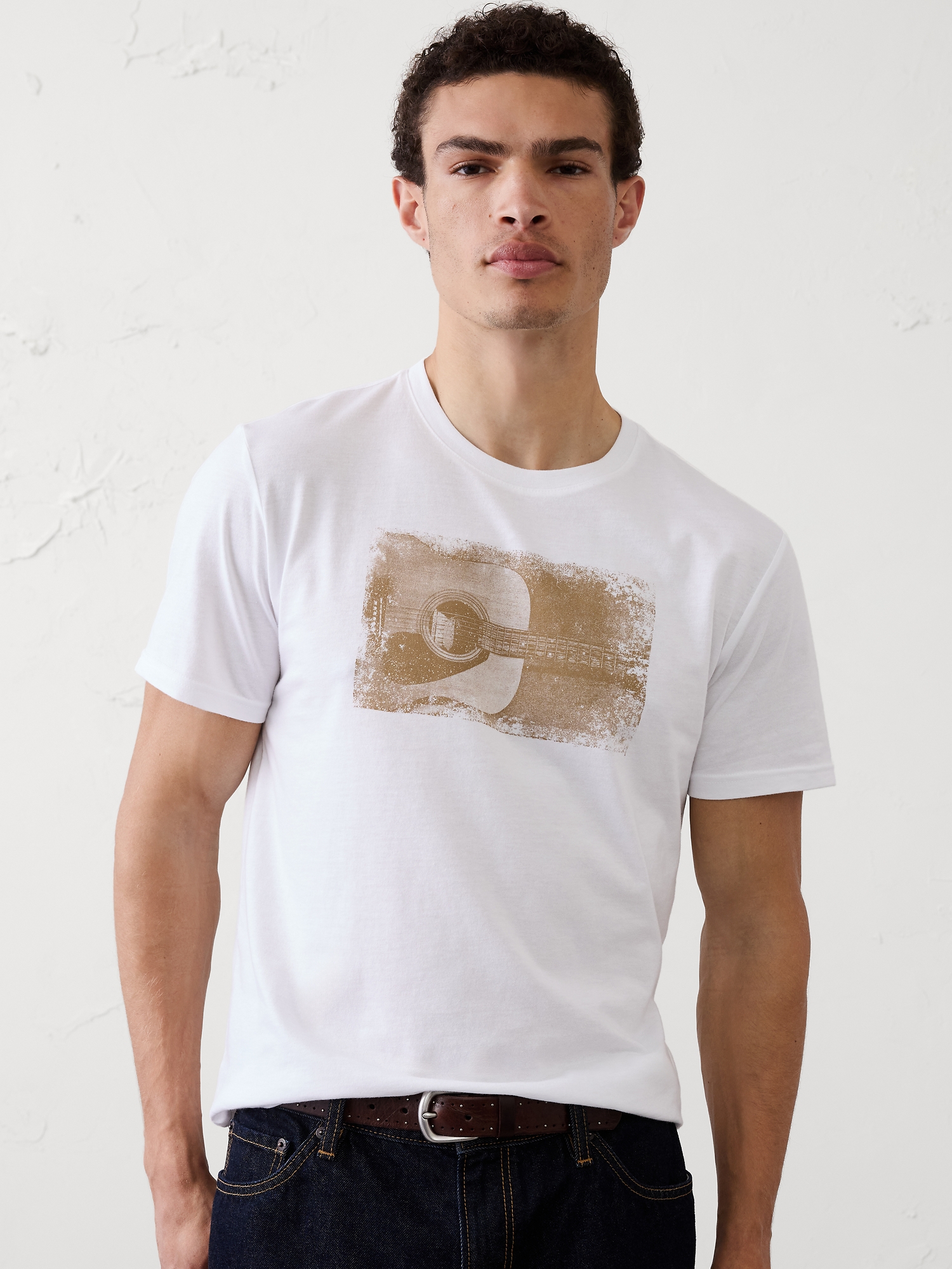 L'image numéro 1 présente T-shirt à imprimé