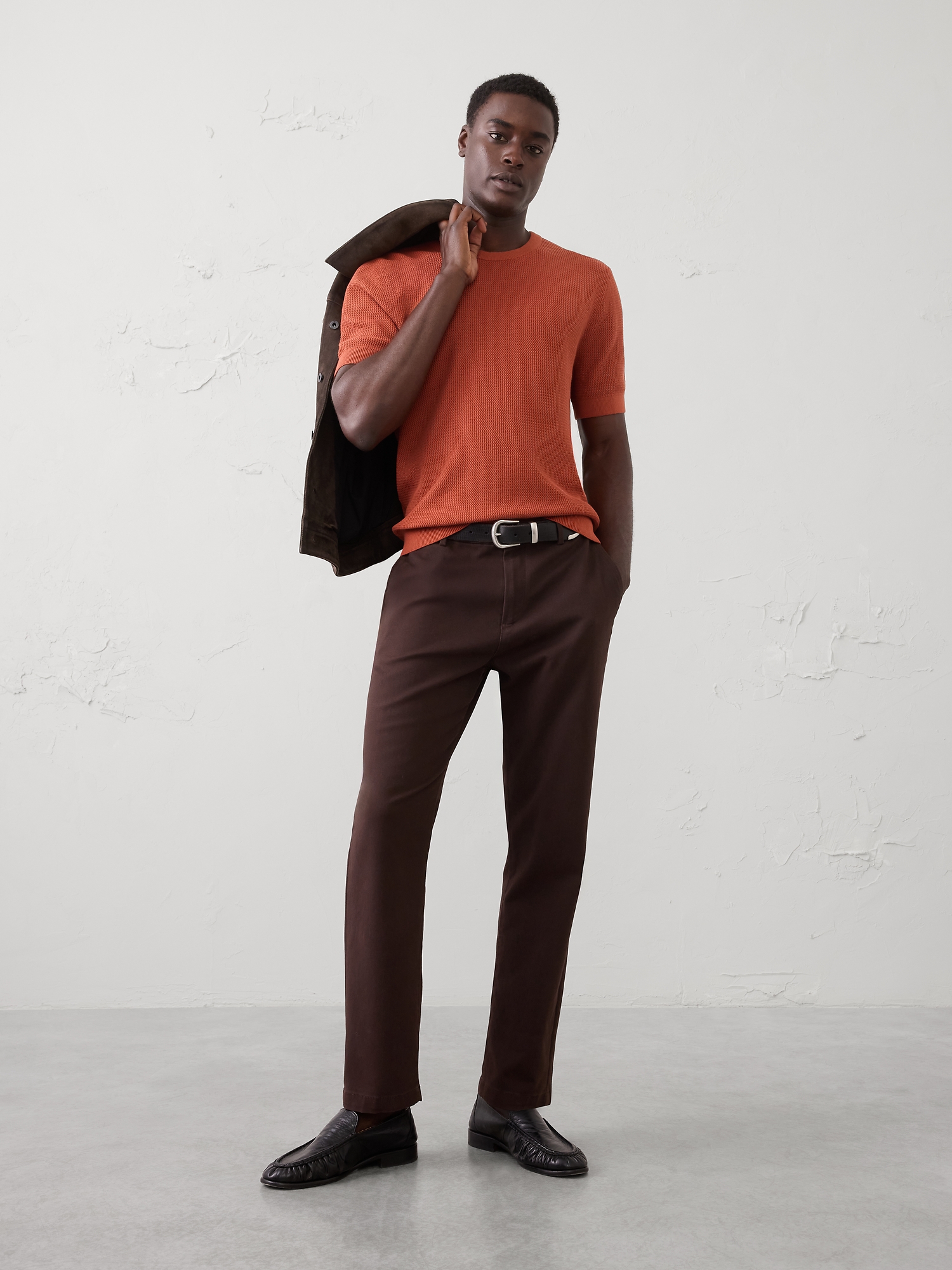 L'image numéro 1 présente T-shirt étroit en tricot côtelé texturé