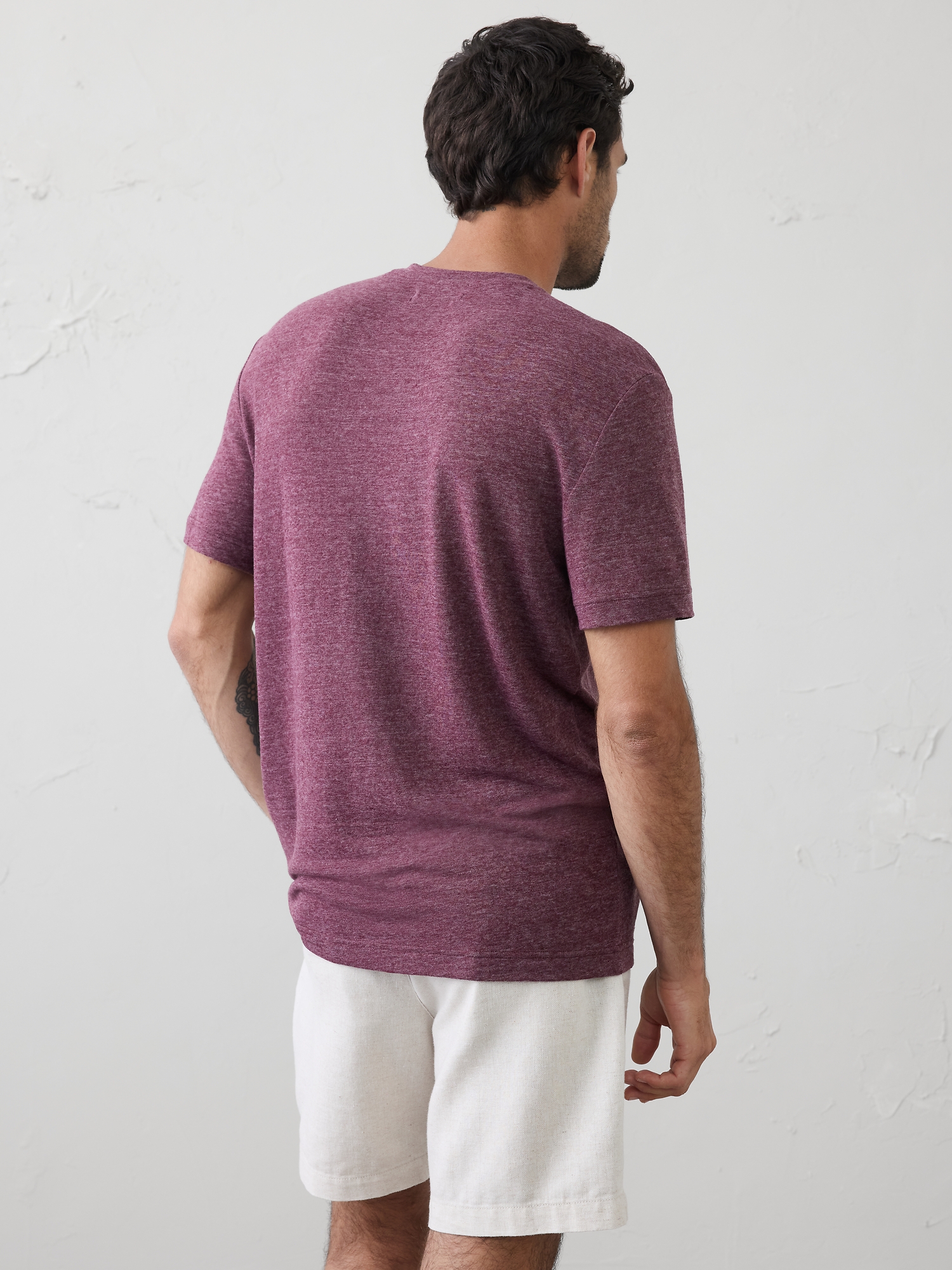 Image number 5 showing, Standard-Fit Linen-Blend Notch T-Shirt