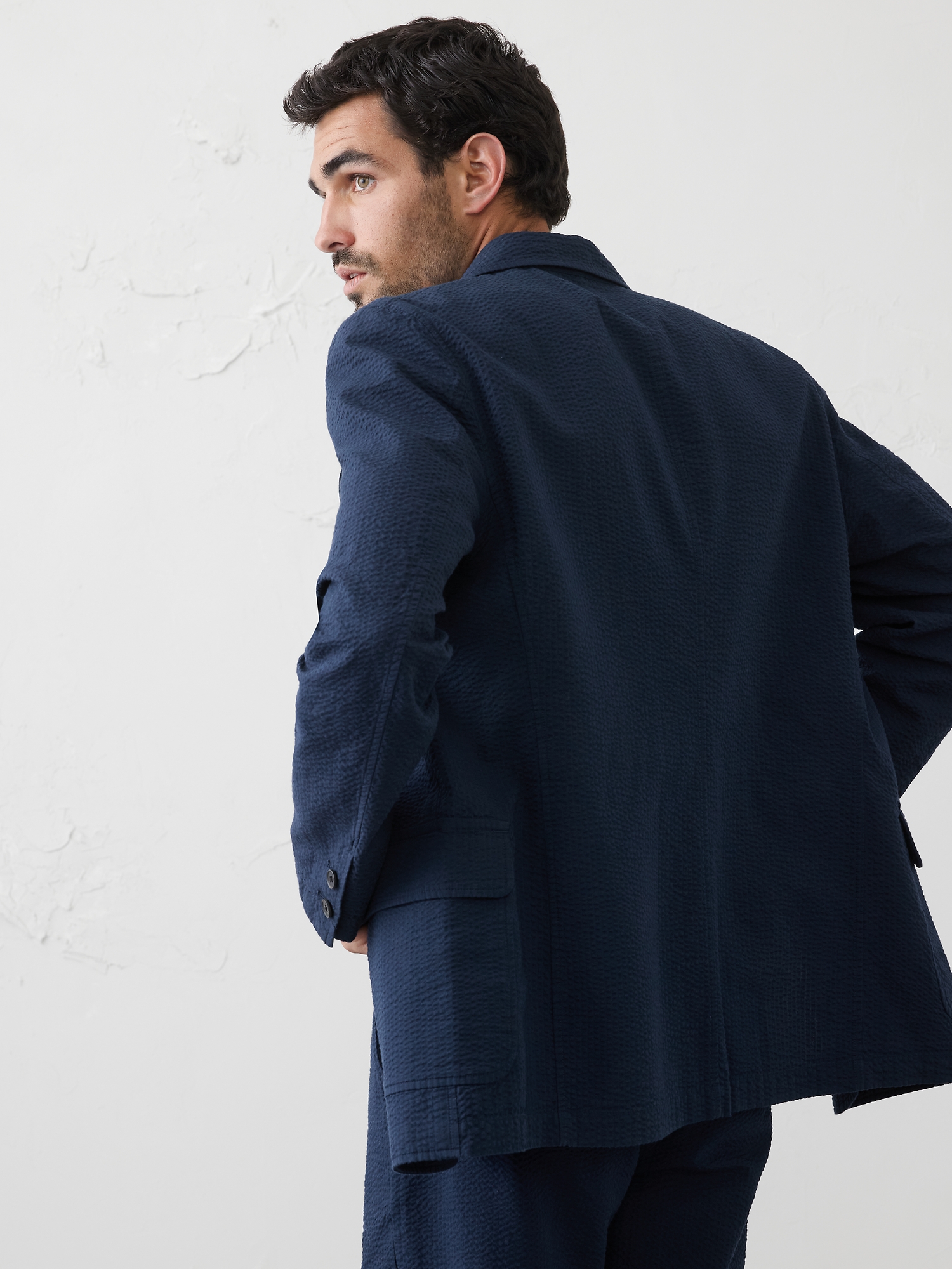 Image number 2 showing, Slim-Fit Preppy Ease Seersucker Suit Jacket