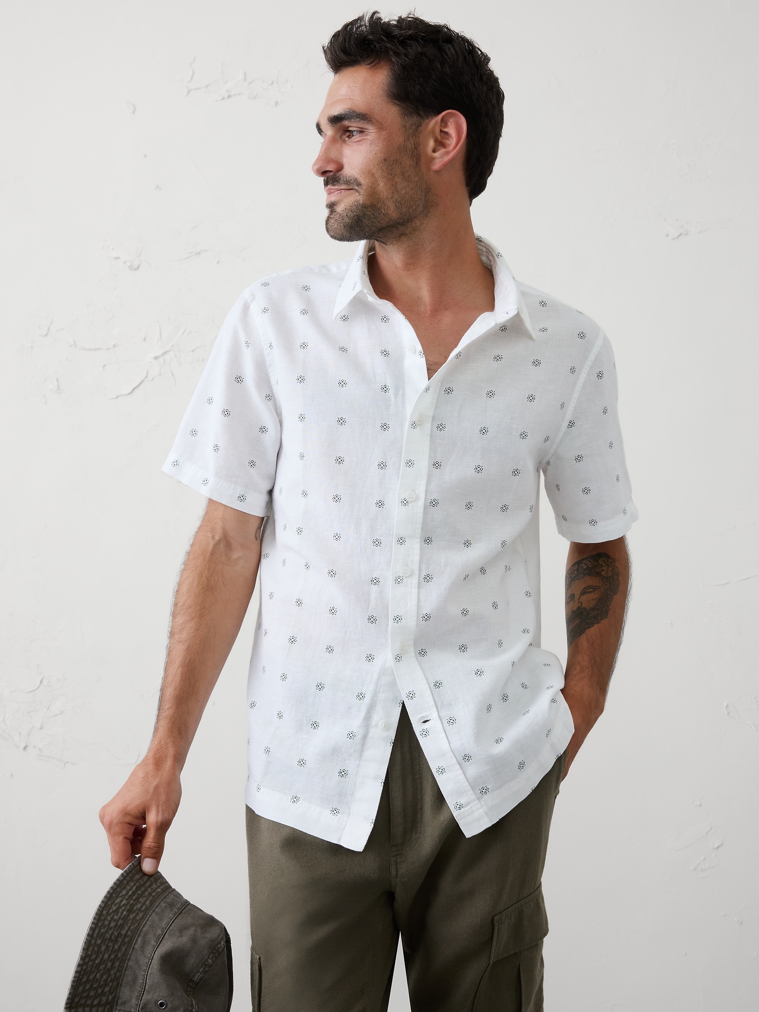 Image number 1 showing, Standard-Fit Linen-Blend Shirt