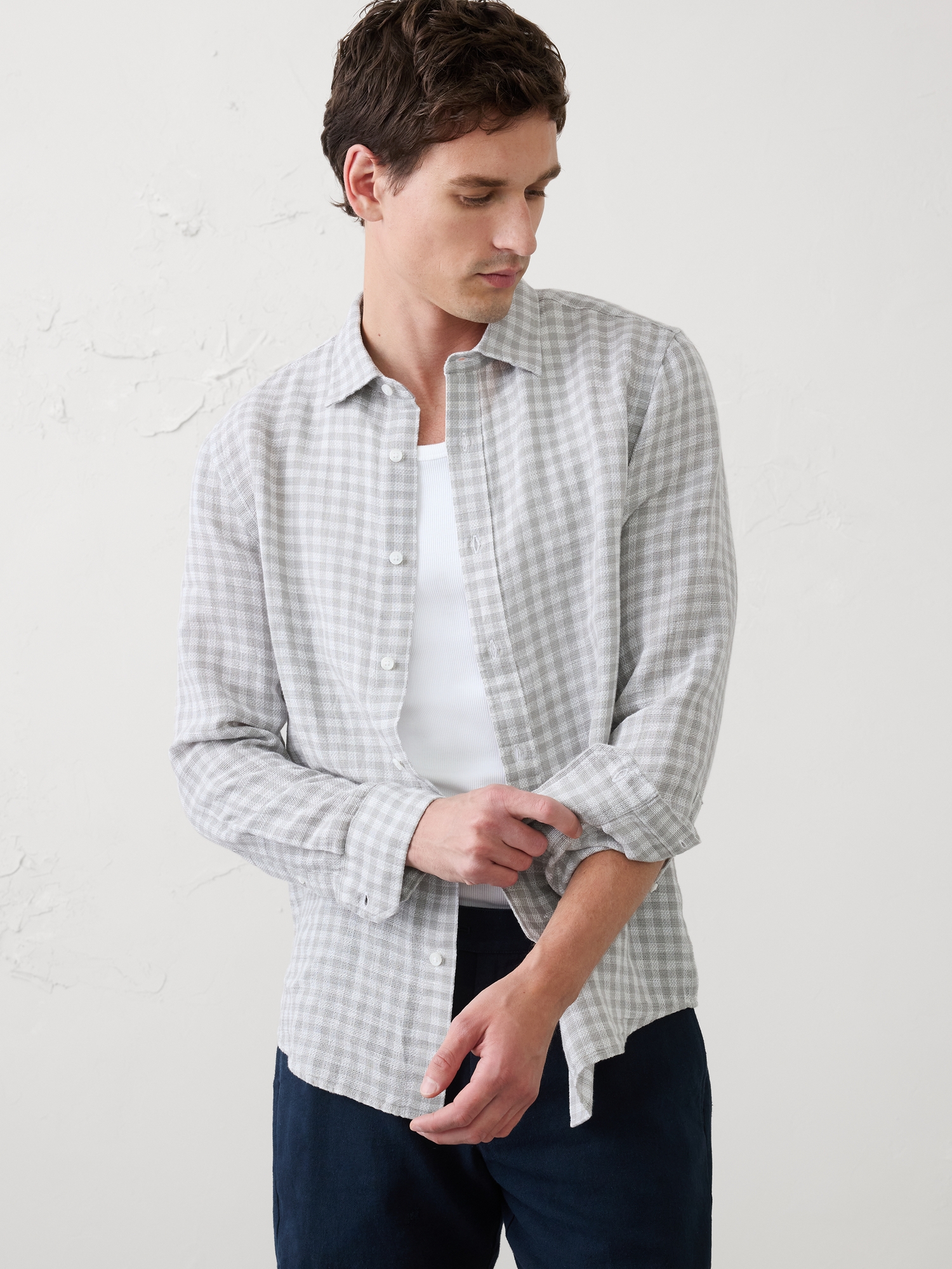 Image number 1 showing, Slim-Fit Linen-Blend Shirt
