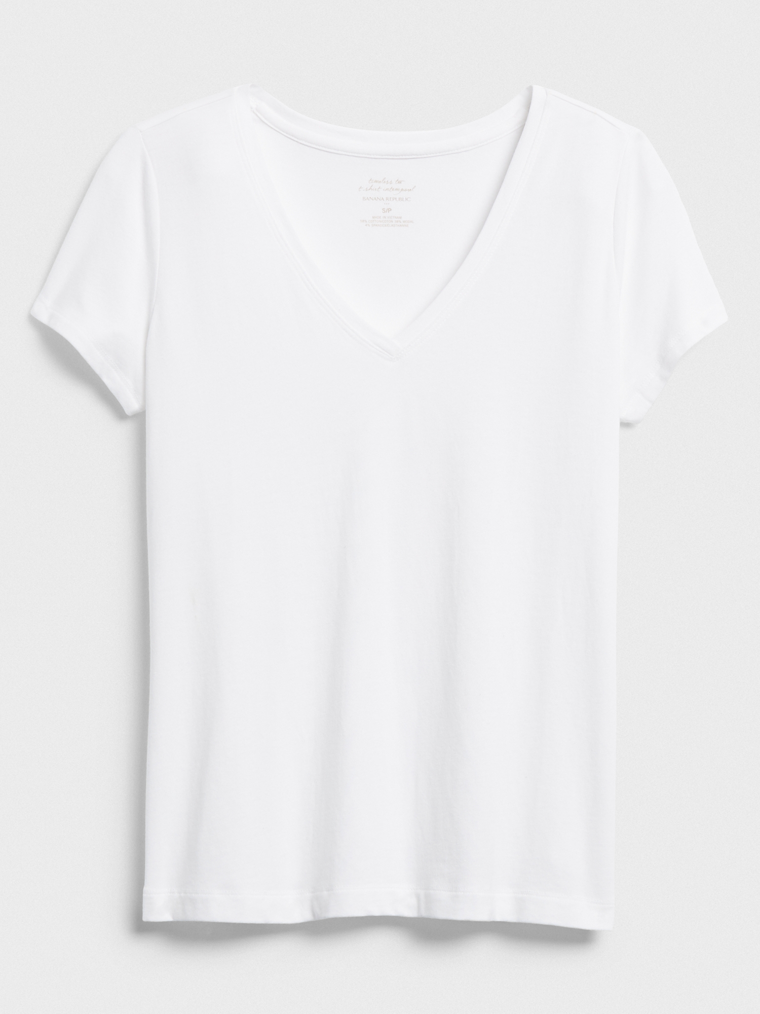L'image numéro 7 présente T-shirt intemporel à encolure en V