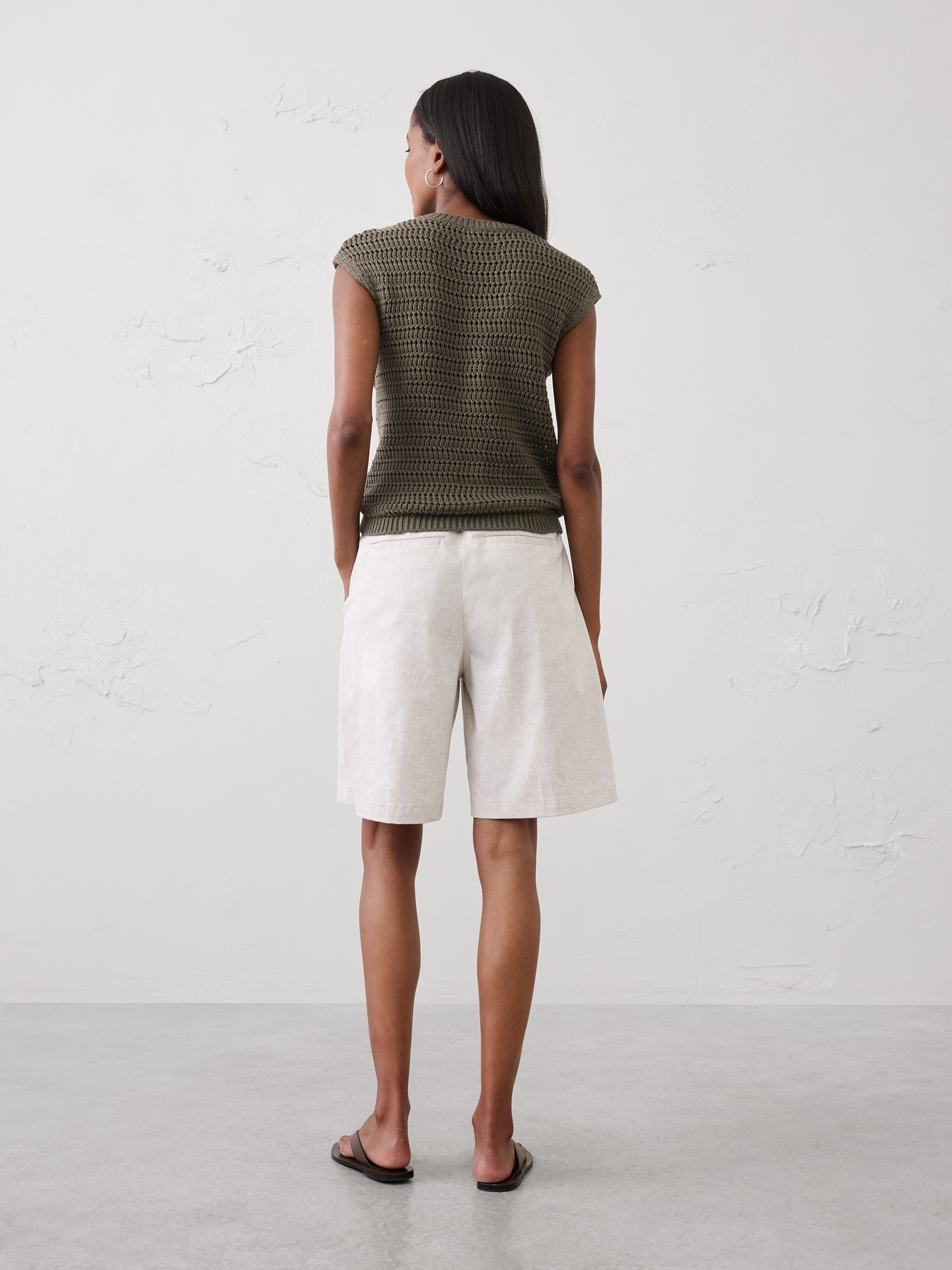 Image number 2 showing, High-Rise Linen-Blend Bermuda Short