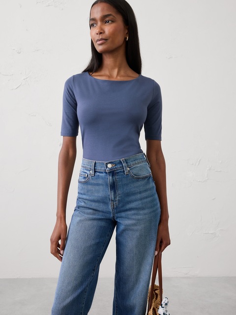 Soft Stretch Elbow-Sleeve Top