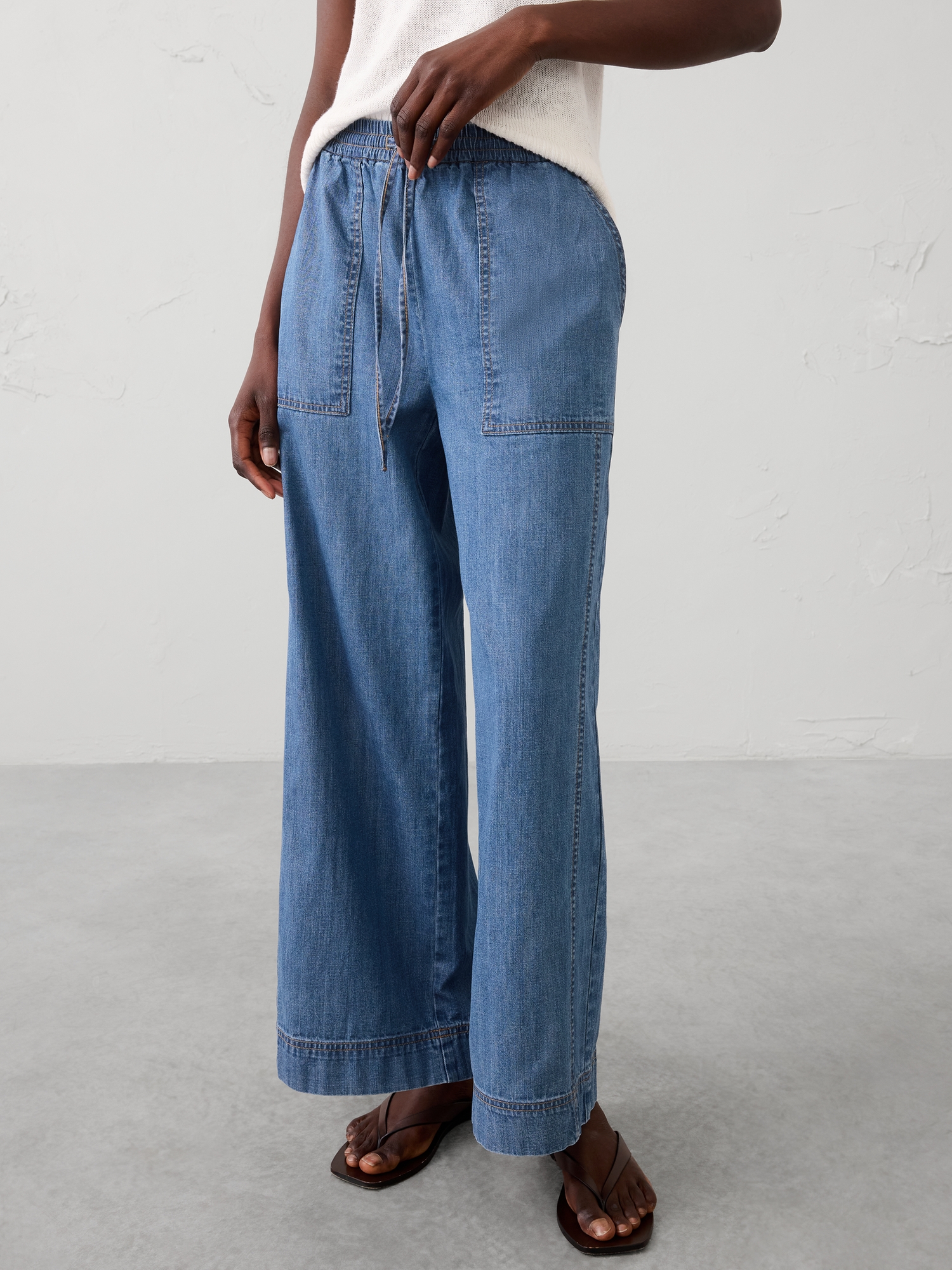 Image number 5 showing, Wide-Leg Mid-Rise Utility Painters Twill Pull-On Pant