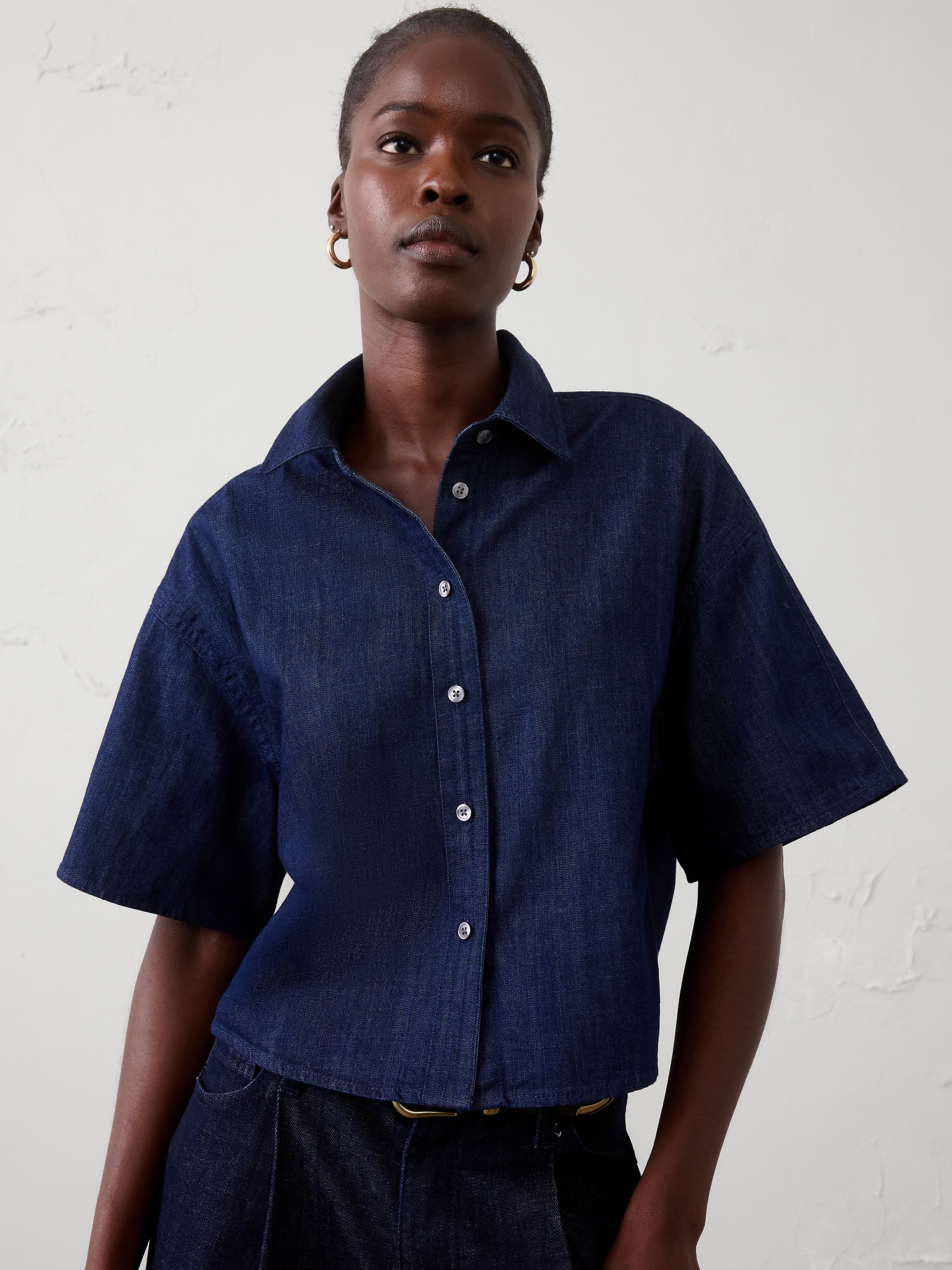 Image number 3 showing, Denim Boxy Cropped Shirt