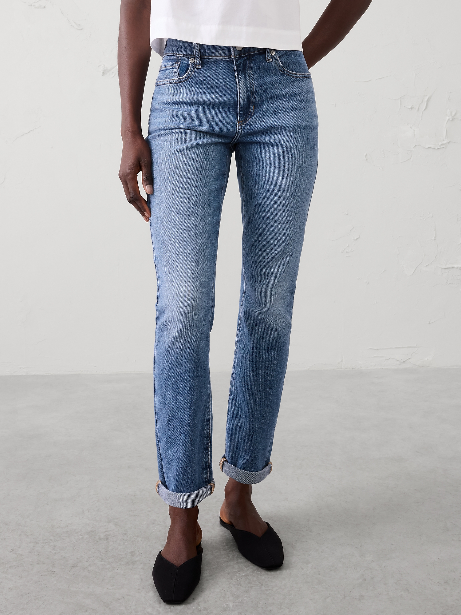 Image number 3 showing, Girlfriend Mid-Rise Jean