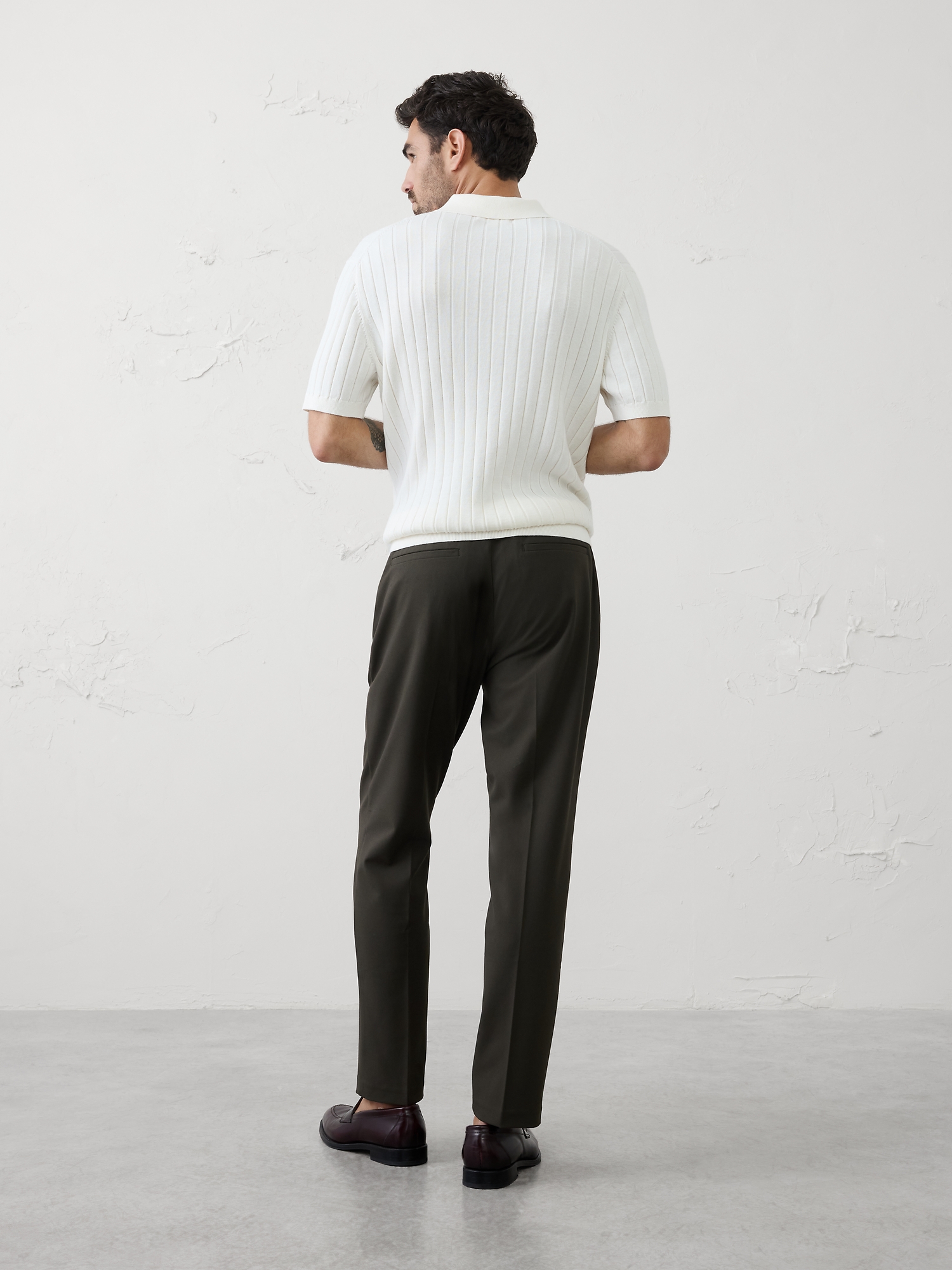 L'image numéro 2 présente Pantalon fuselé coupe athlétique