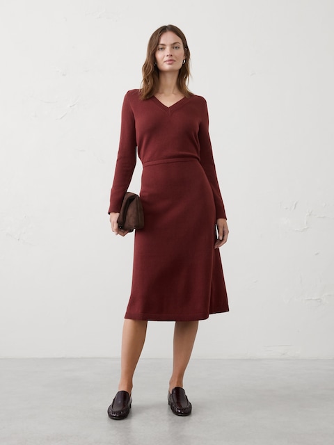 Vee-Neck Sweater Midi Dress