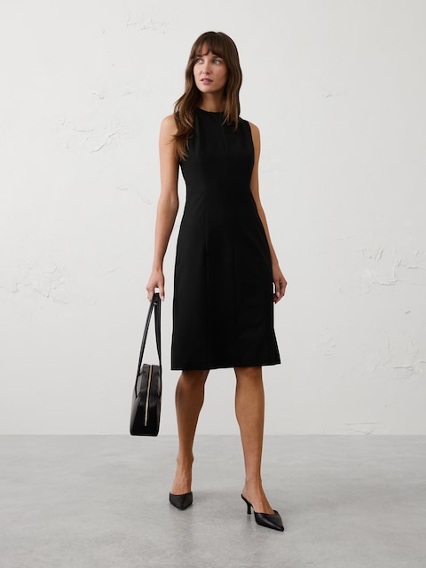Basic Knee-Length Sheath Dress